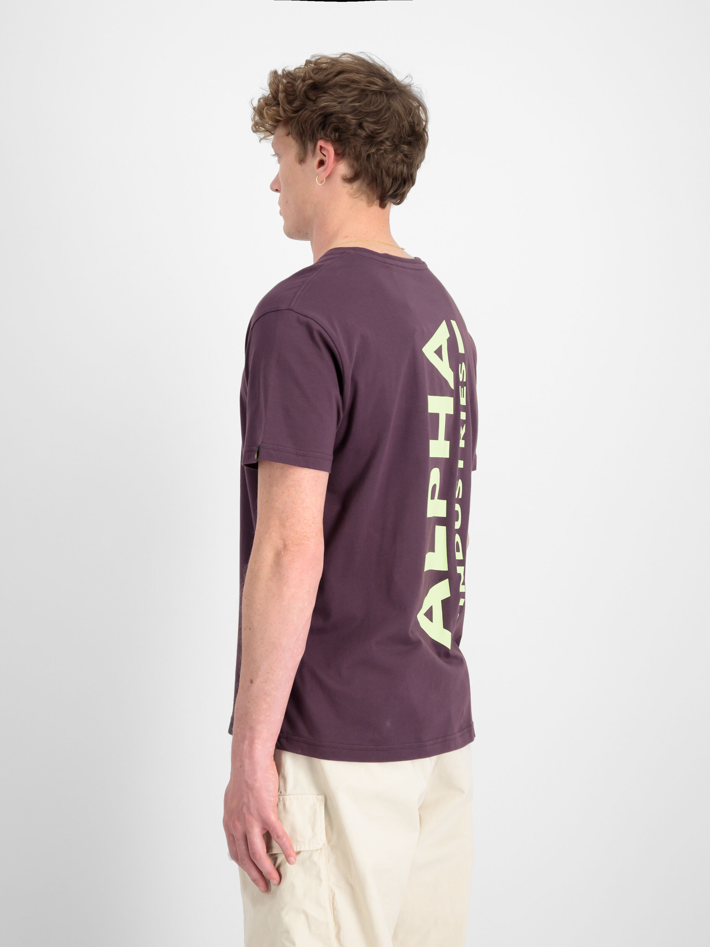 Backprint T-Shirt Plum 128507_719_2_model_00004_97367