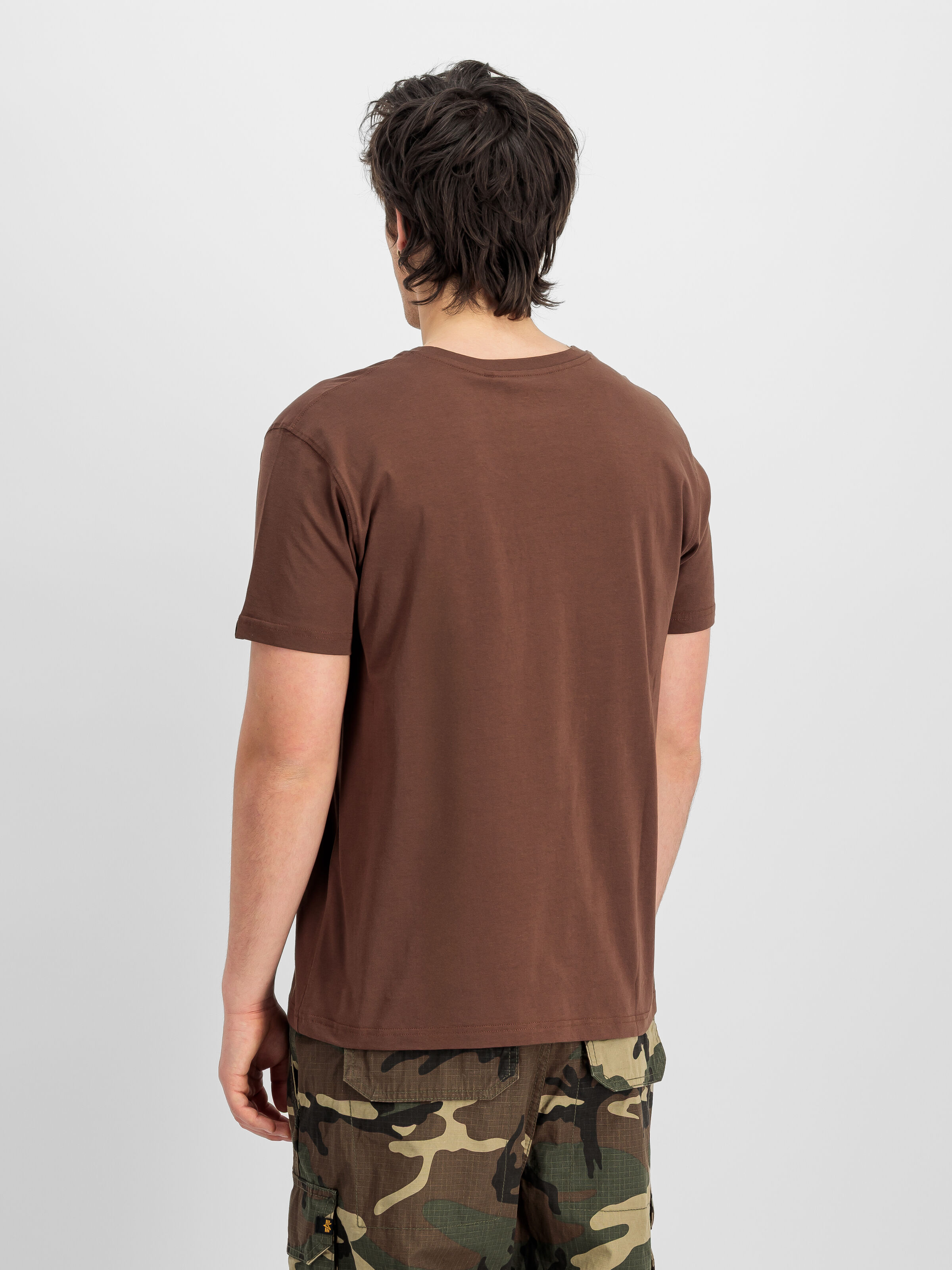 Basic Mid Logo T-Shirt powder brown 118533_204_2_model_00003_233308