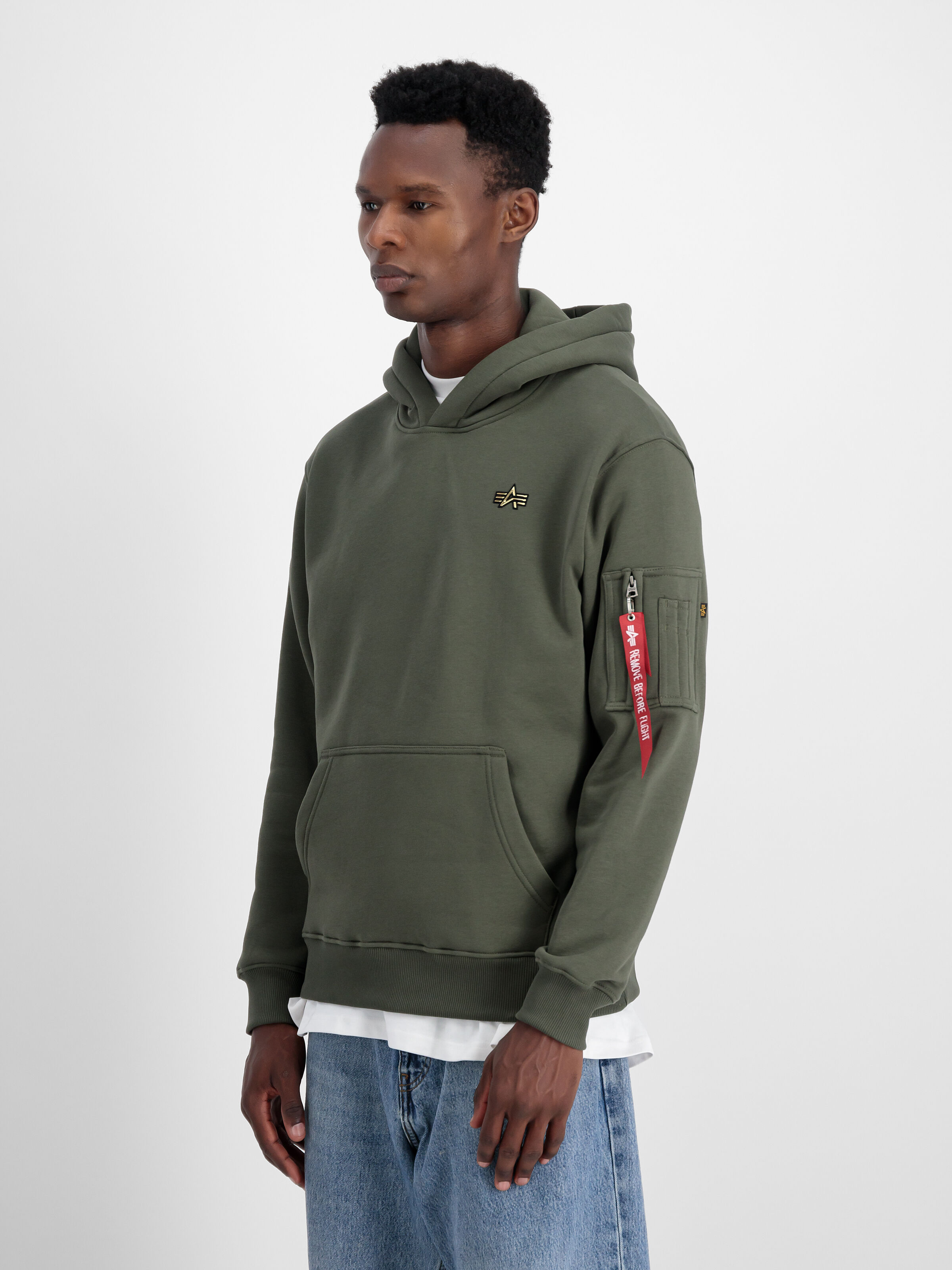3D Small Logo Hoodie dark olive 148337_142_2_model_00003_98526