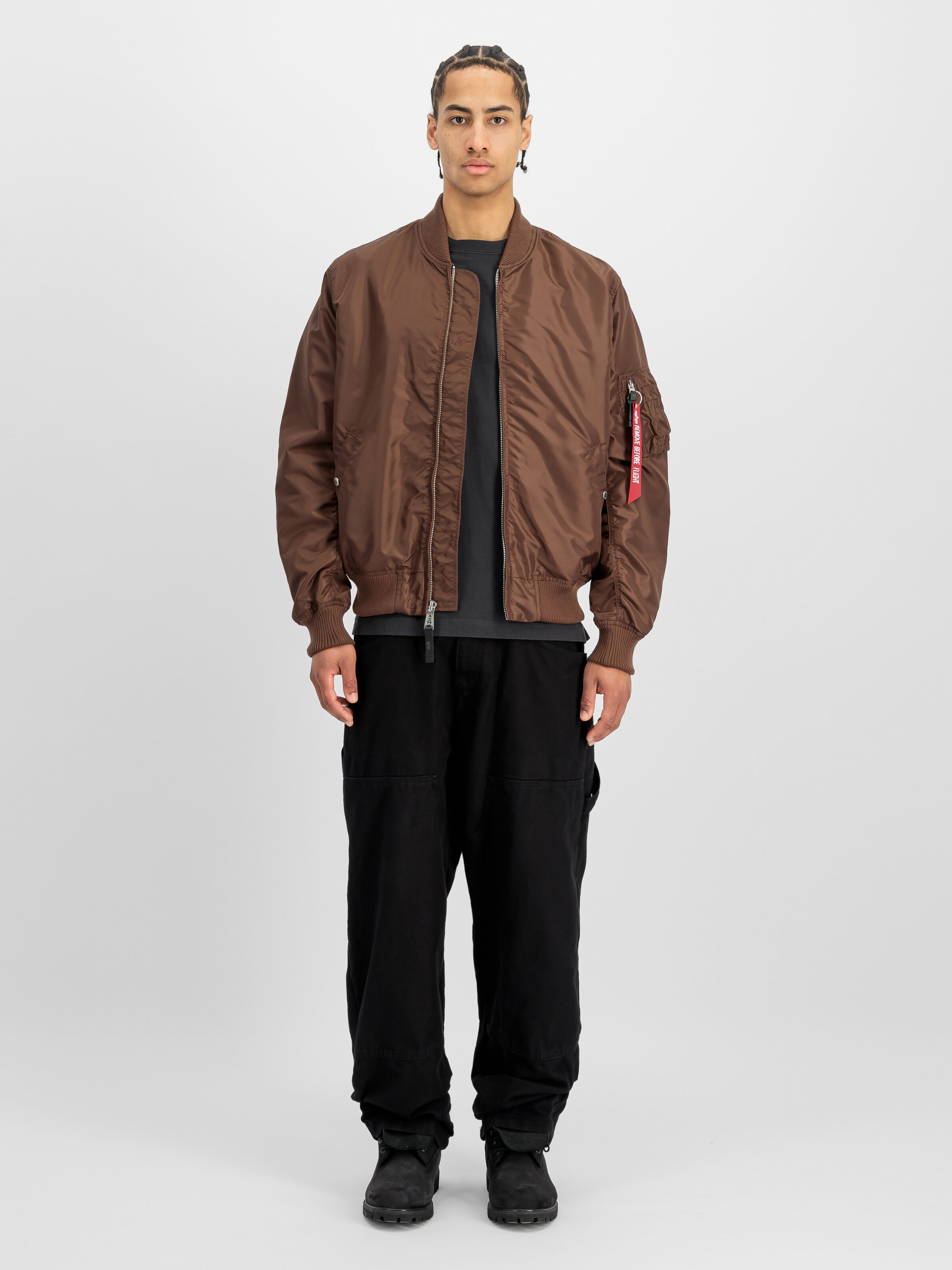 MA-1 TT Light Bomber Jacket powder brown 191103_204_2_model_00001_235375