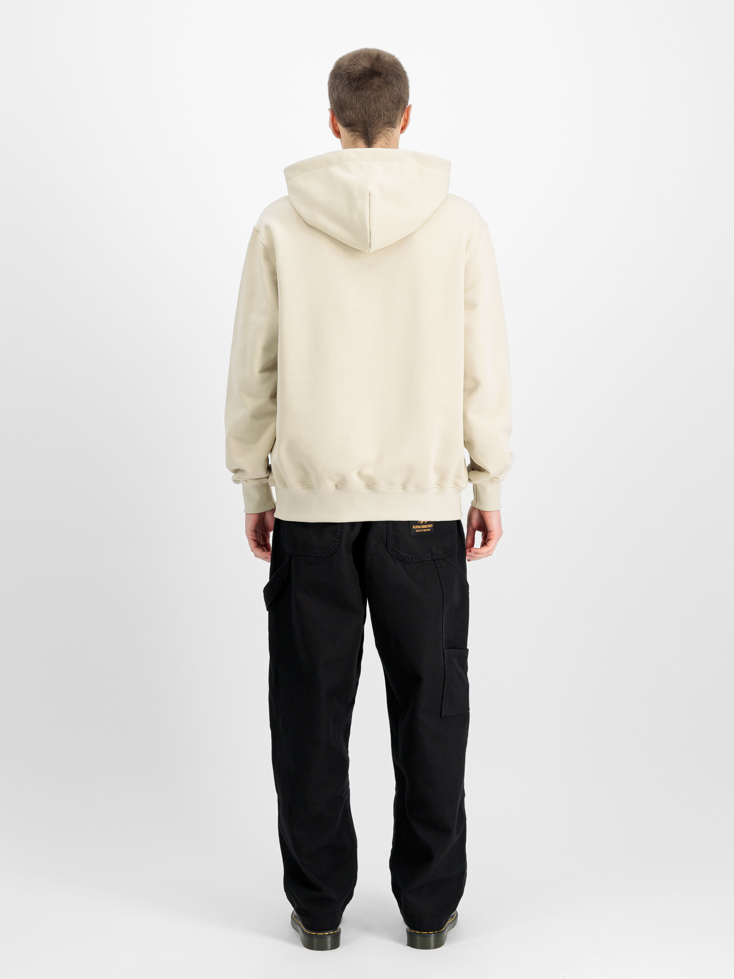 Base Hoodie vintage white 756330_300_2_model_00002_155182