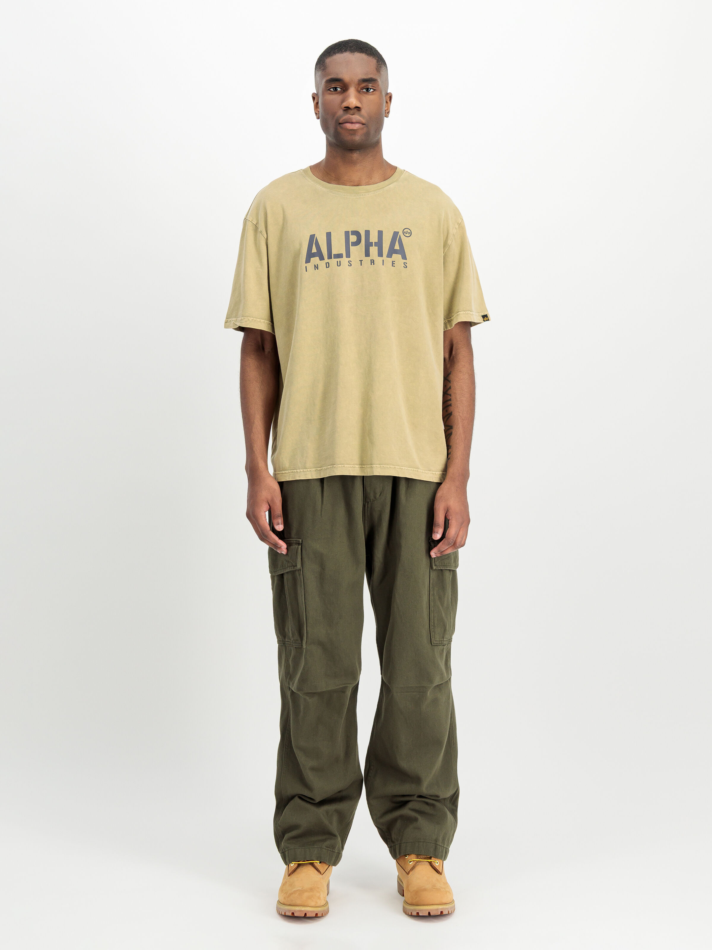 Alpha Stencil T-Shirt light olive 266555_82_2_model_00001_227074