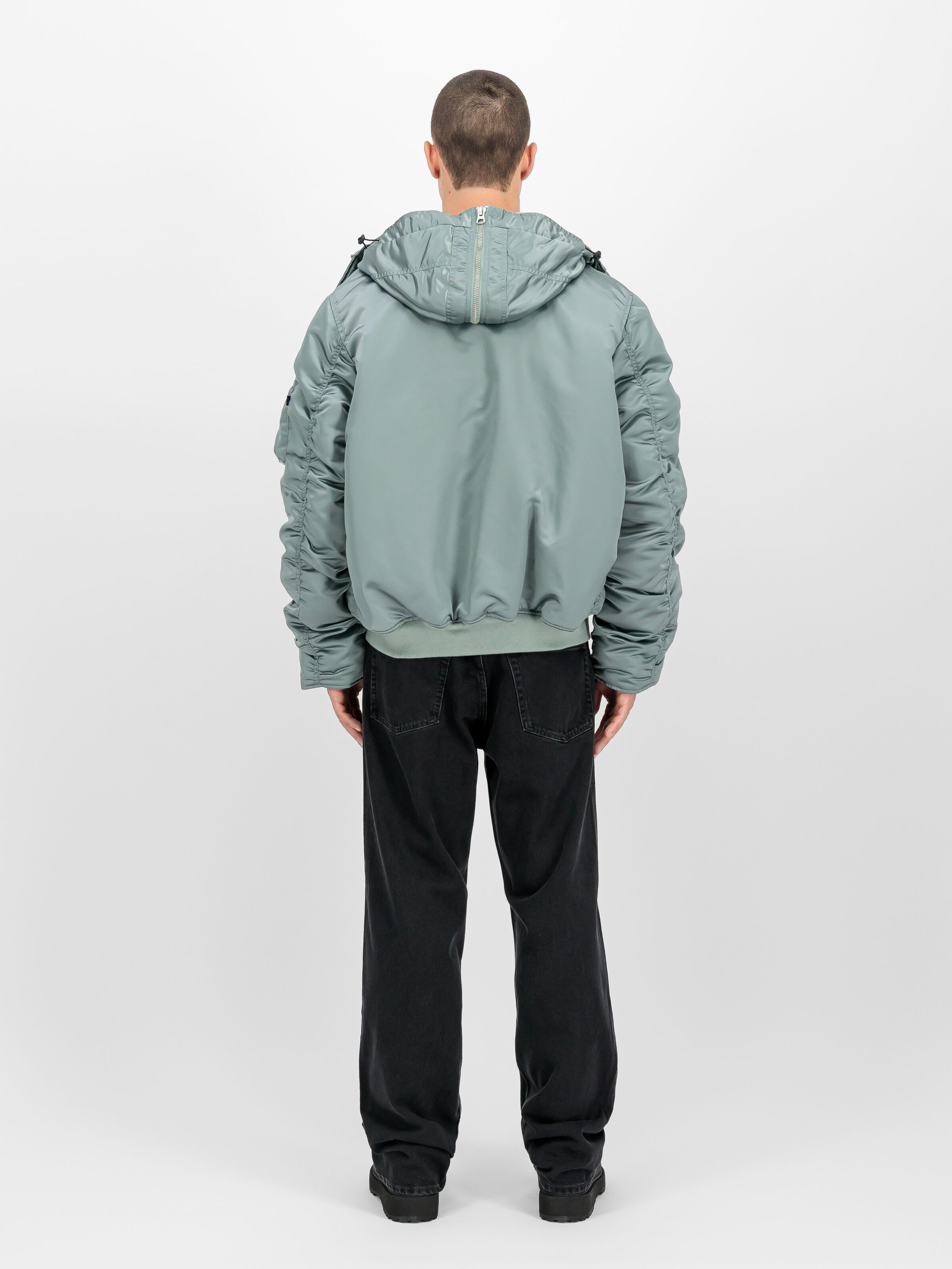 N-2B Base UV Winter Jacket silverblue 758101_226_2_model_00002_245264