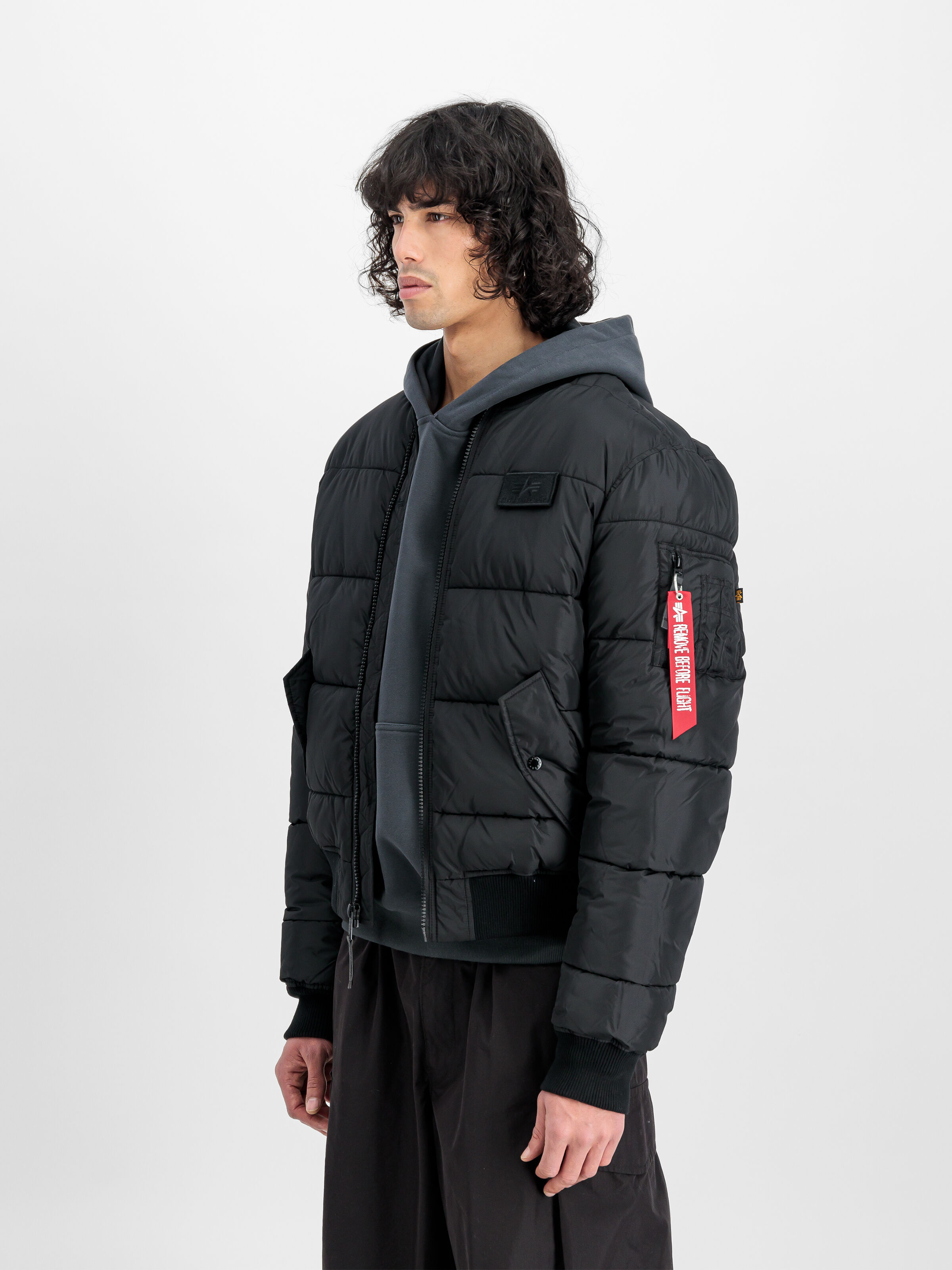 MA-1 Puffer Bomber Jacket black 138116_03_2_model_00003_129092