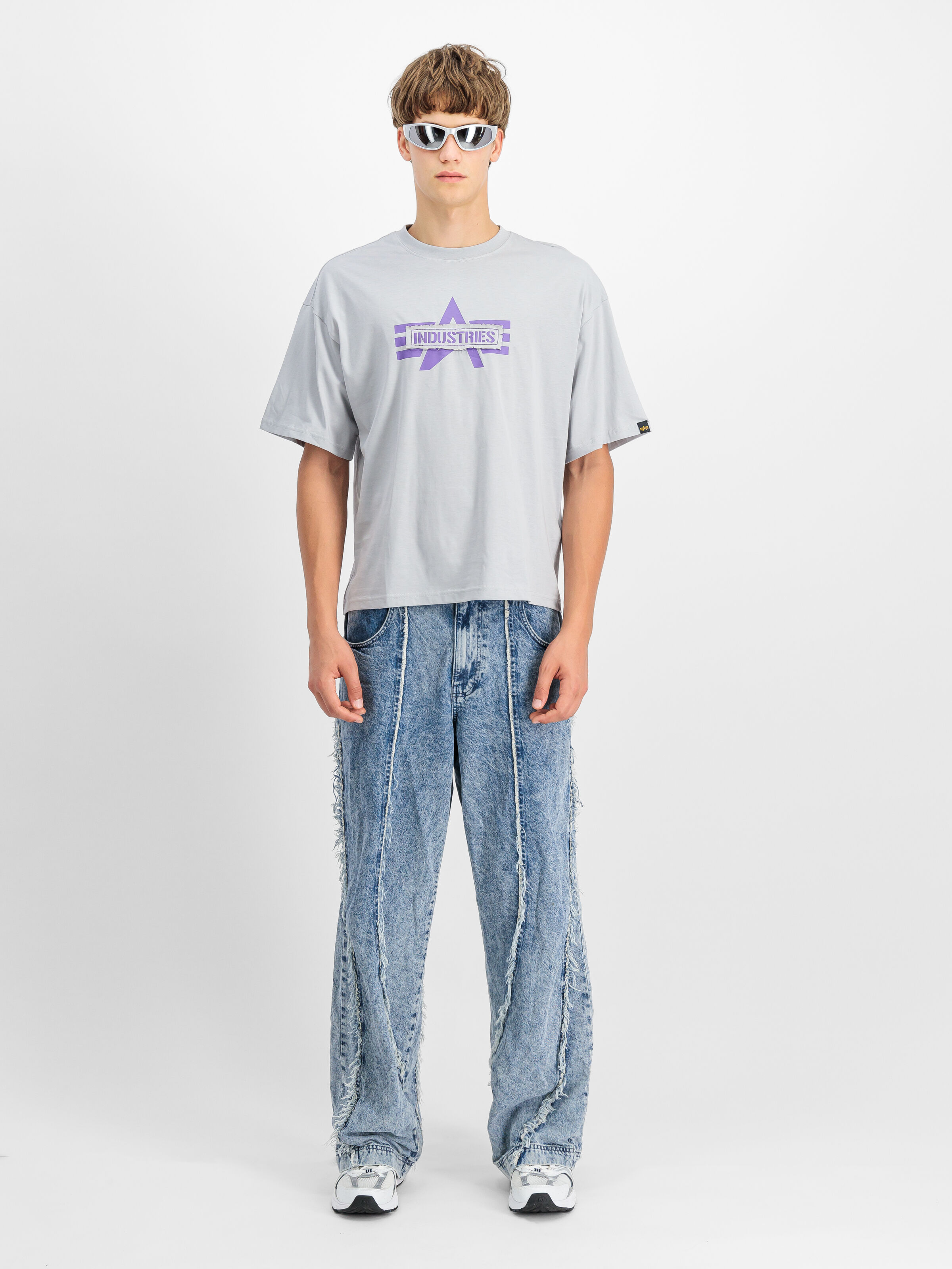 Logo Edge T-Shirt pastel grey 148507_666_2_model_00001_108135
