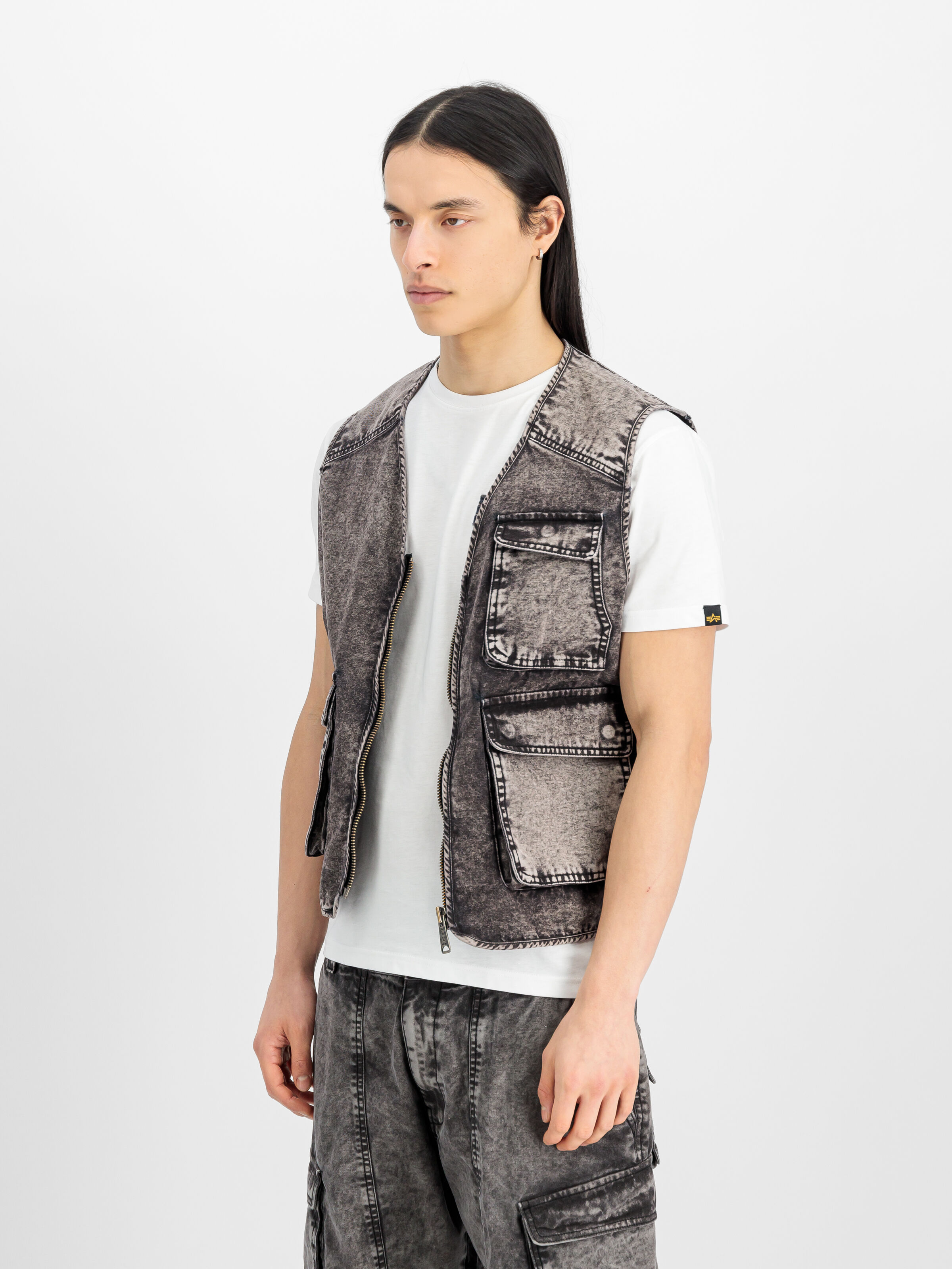 Canvas Acid Vest black 156140_03_2_model_00003_149967