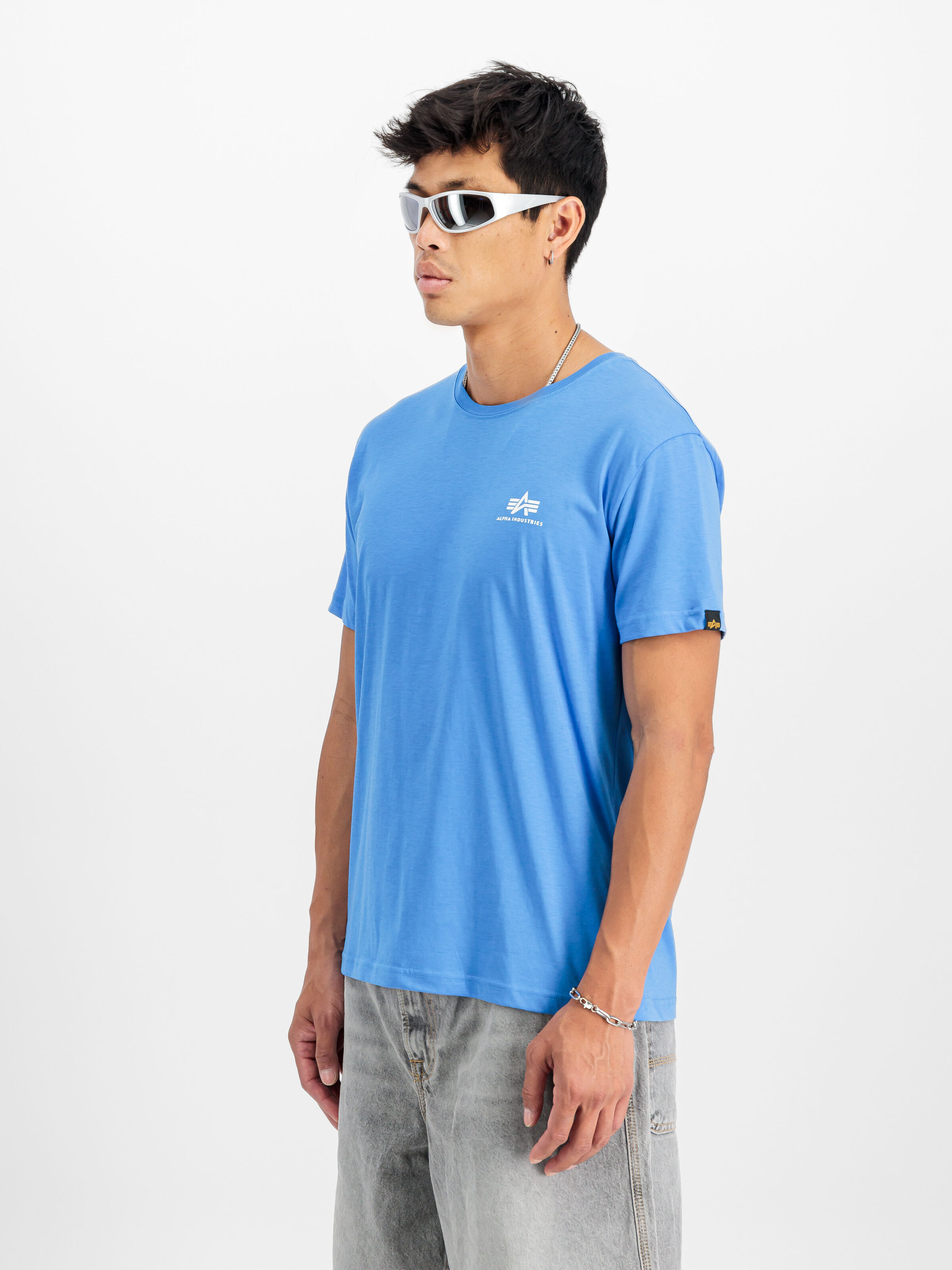 Basic Small Logo T-Shirt mediteranian blue 188505_737_2_model_00003_118756