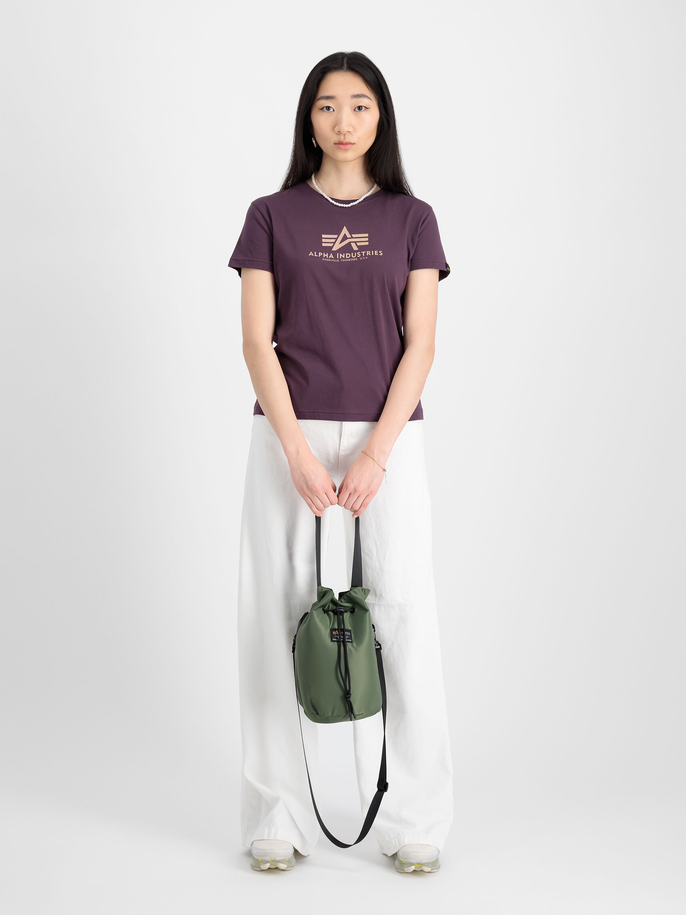Carry Bag Women sage-green 148944_01_2_model_00001_97827