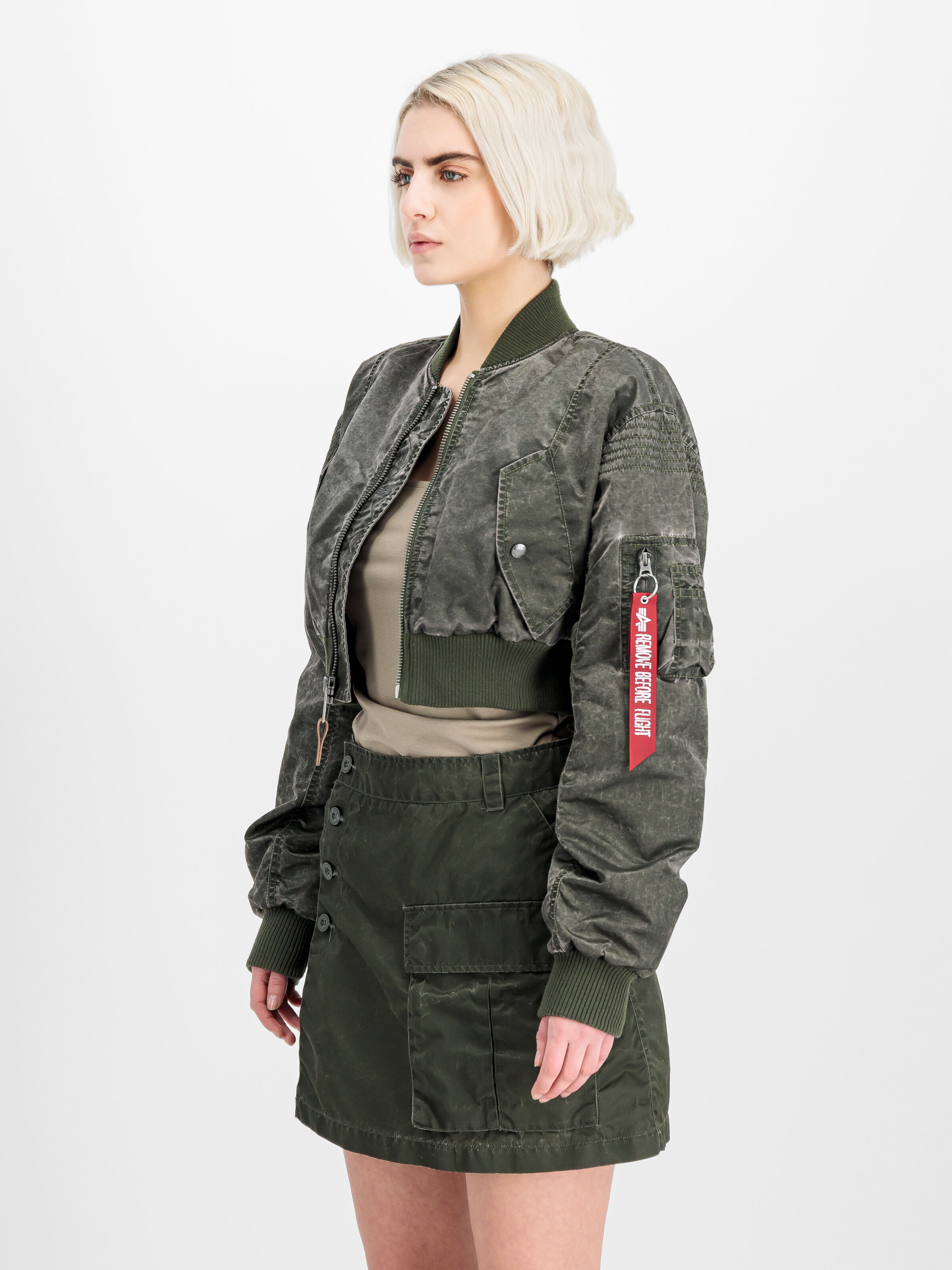 MA-1 Vintage Cropped Light Bomber Jacket Women dark olive 156002_142_2_model_00003_149582