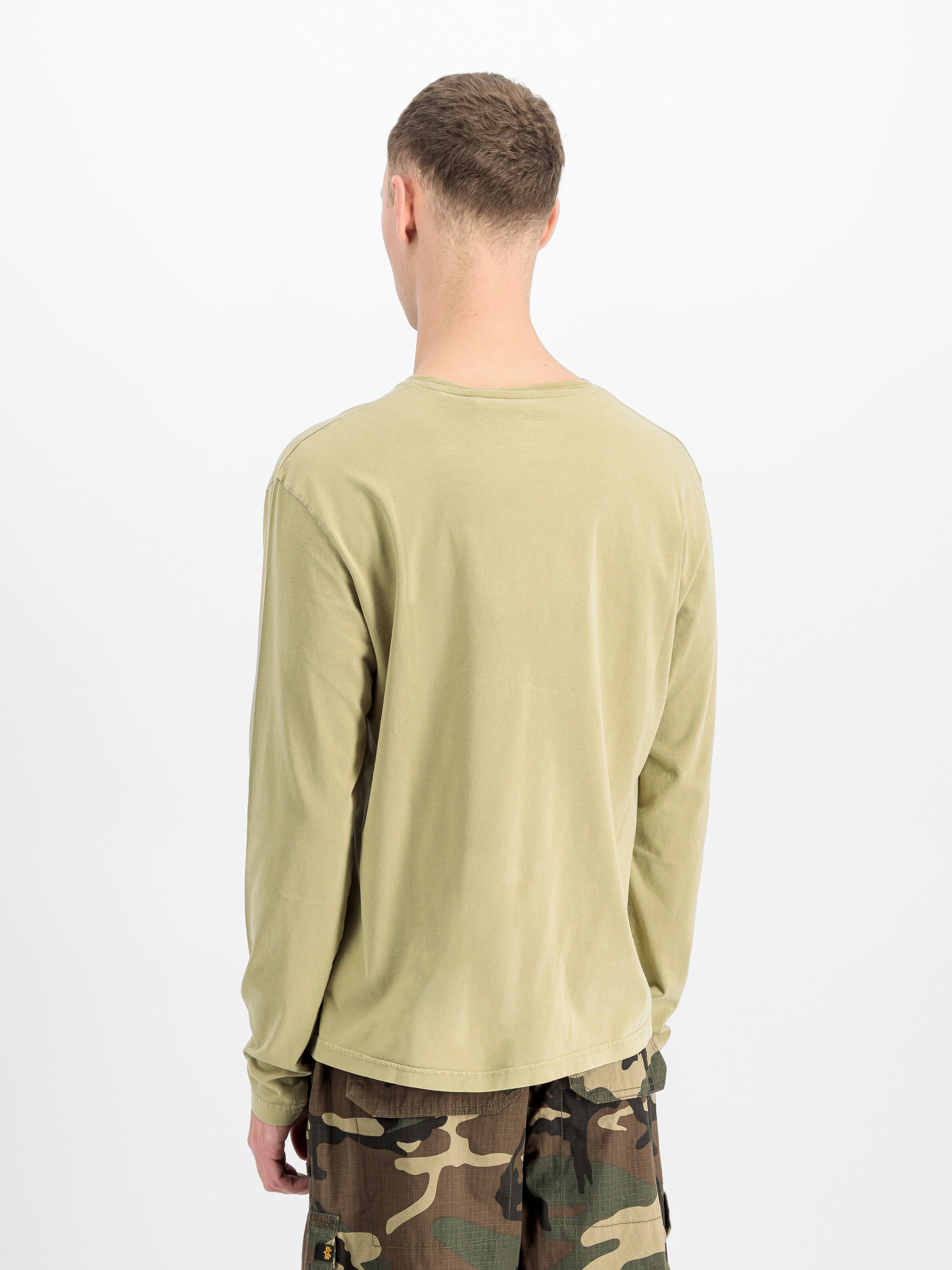 Alpha Stencil Longsleeve light olive 268583_82_2_model_00003_220892