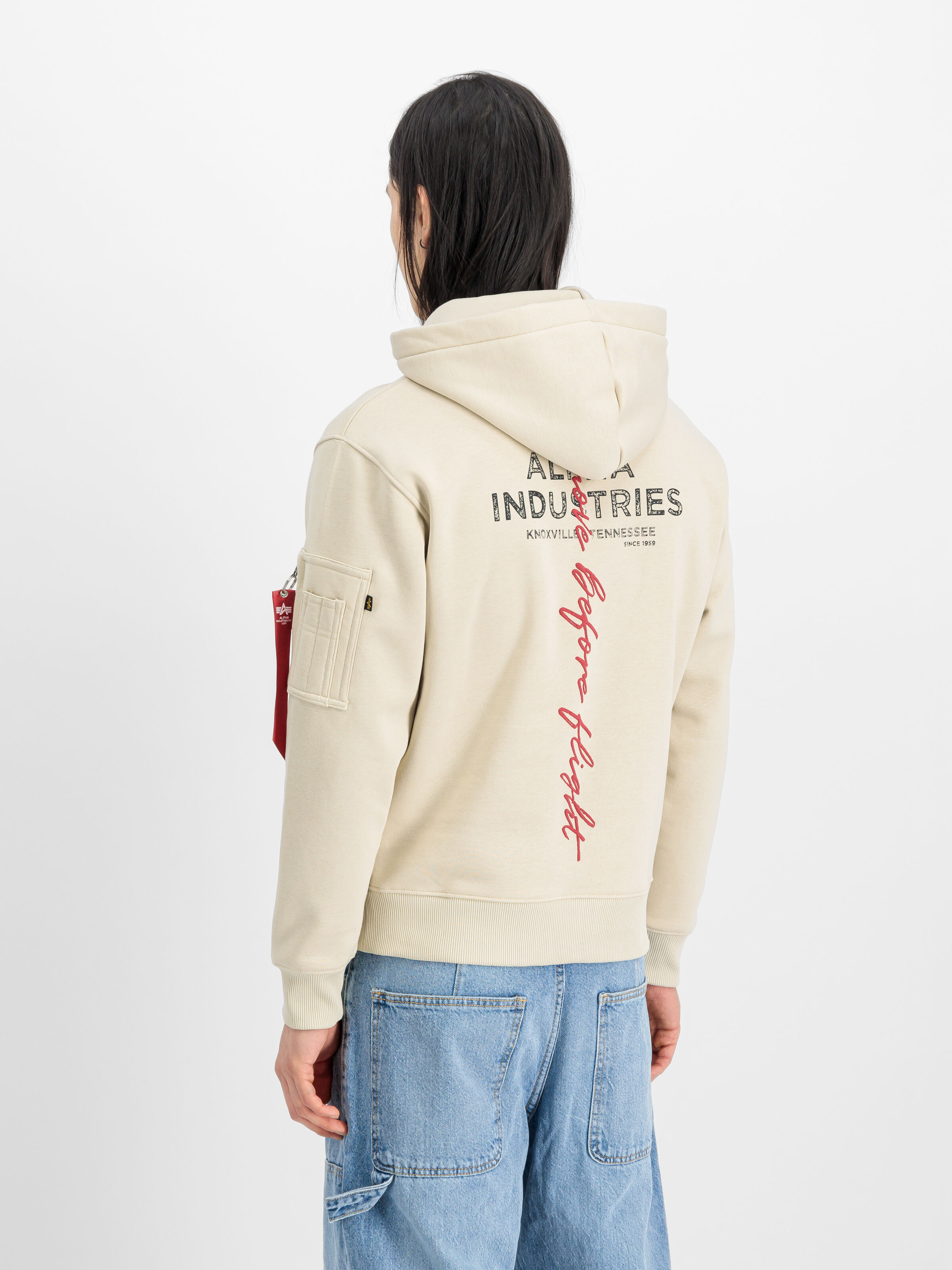 Signature Backprint Hoodie vintage white 148341_300_2_model_00004_148561