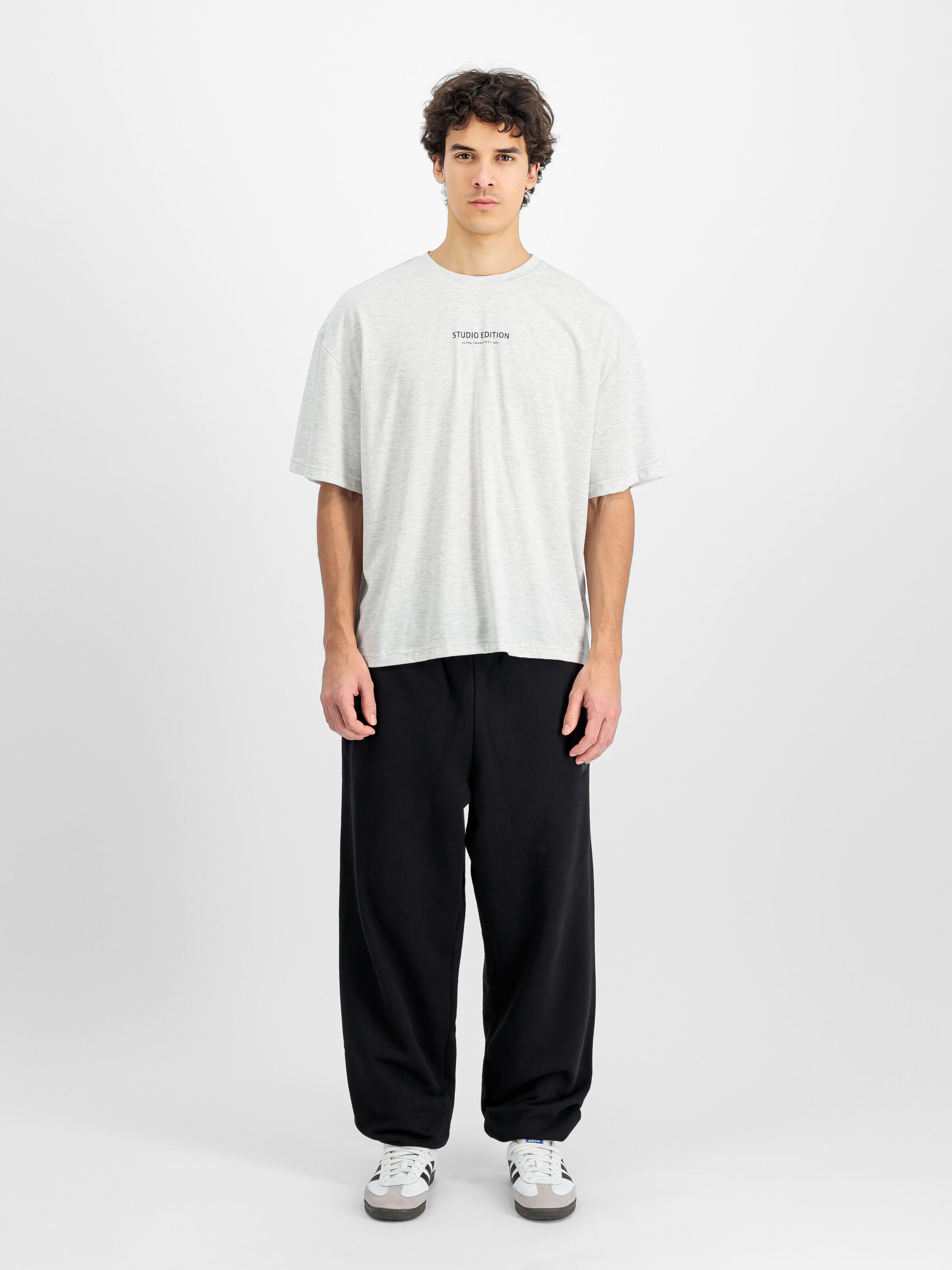 Studio Edition Backprint T-Shirt pastel grey melange 156553_752_2_model_00001_139135