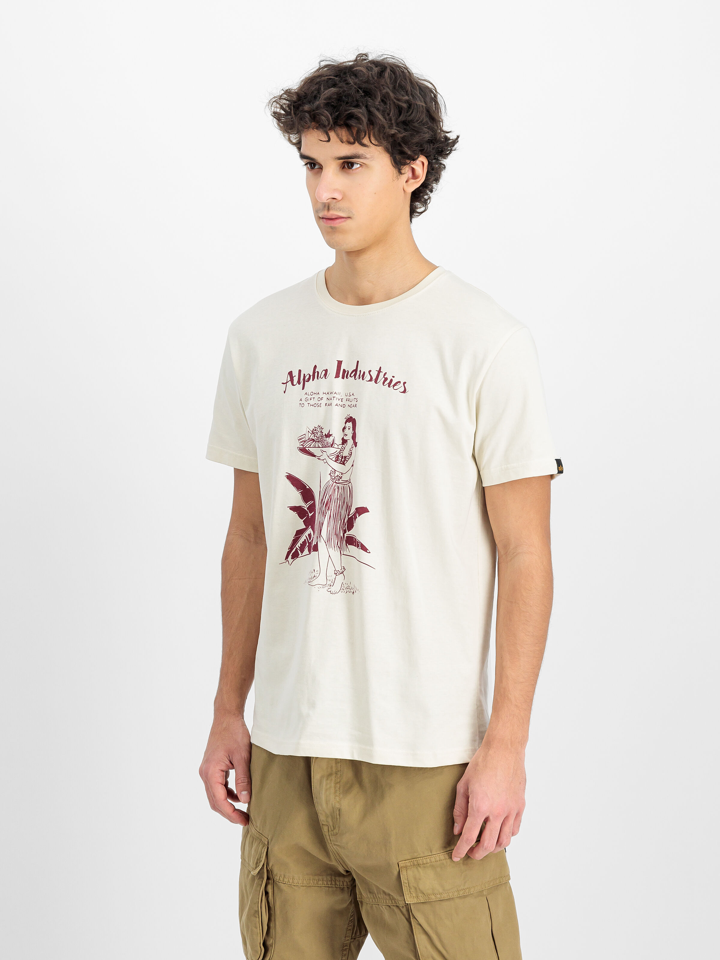 Alpha Hawaii T-Shirt vintage white 156525_300_2_model_00003_143025