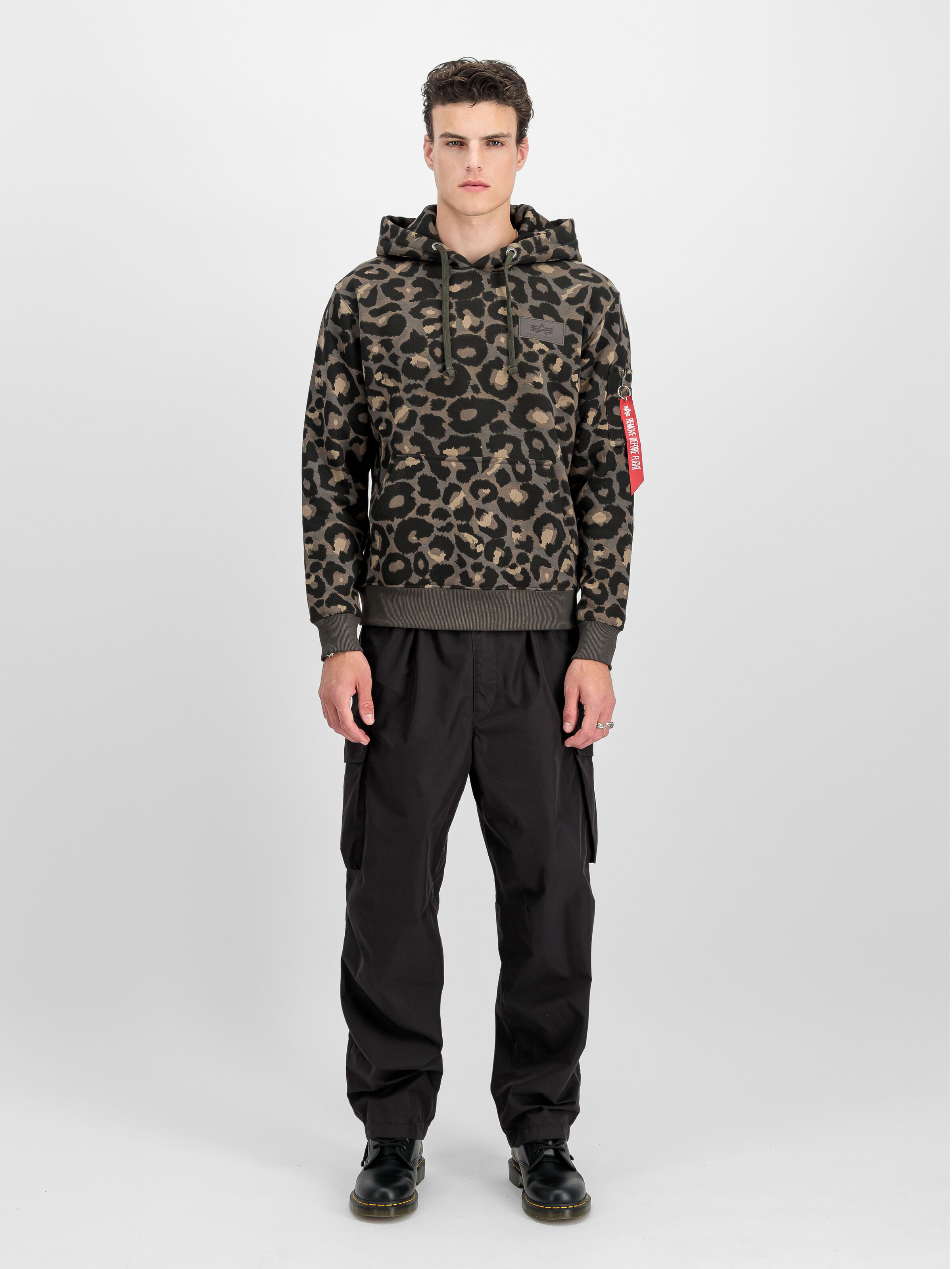 Backprint Camo Hoodie forest leo camo 178318C_302_2_model_00001_184623