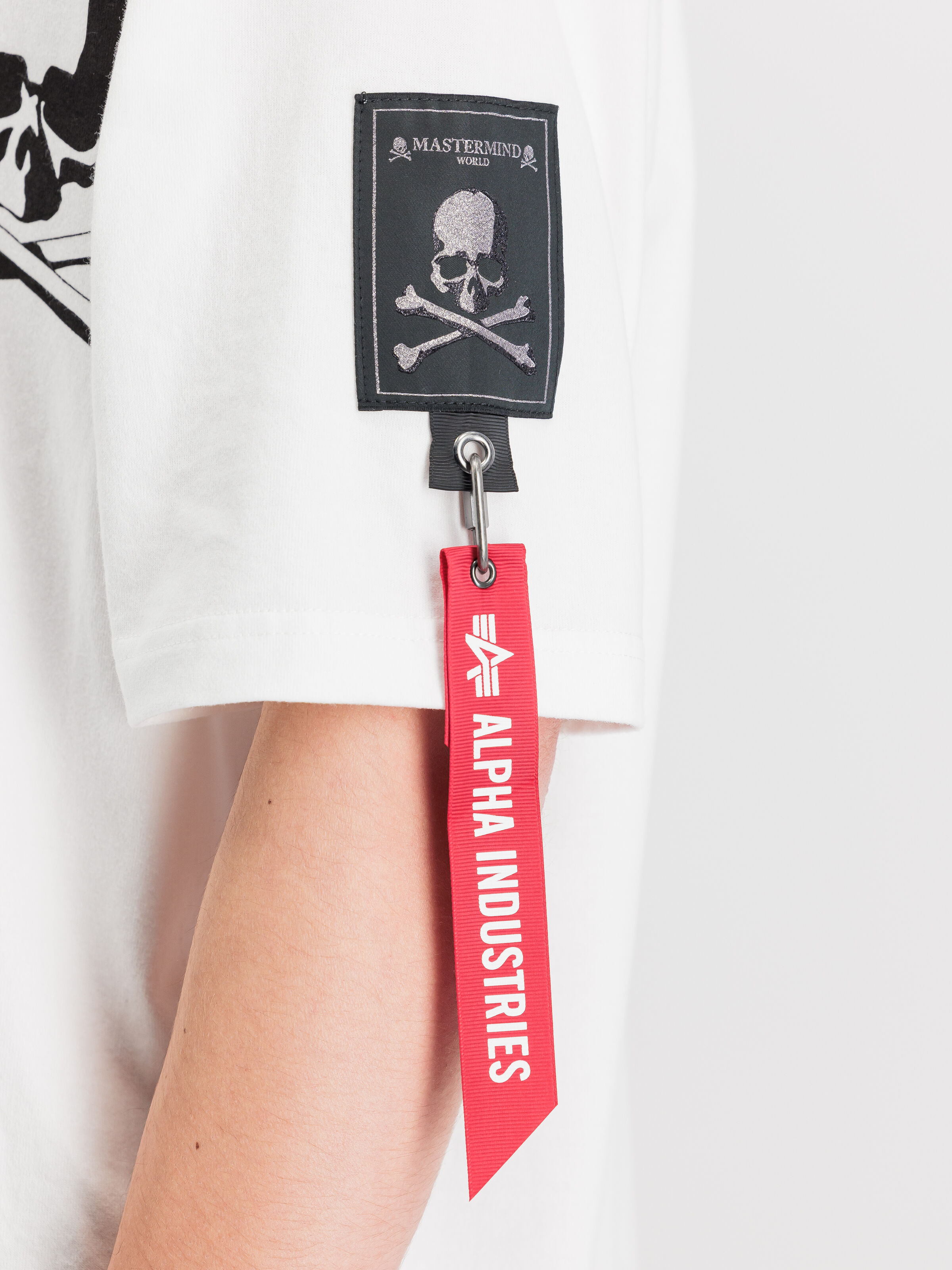 ALPHA x MASTERMIND Graphic Logo T-Shirt white 258021_09_3_detail_00001_215792