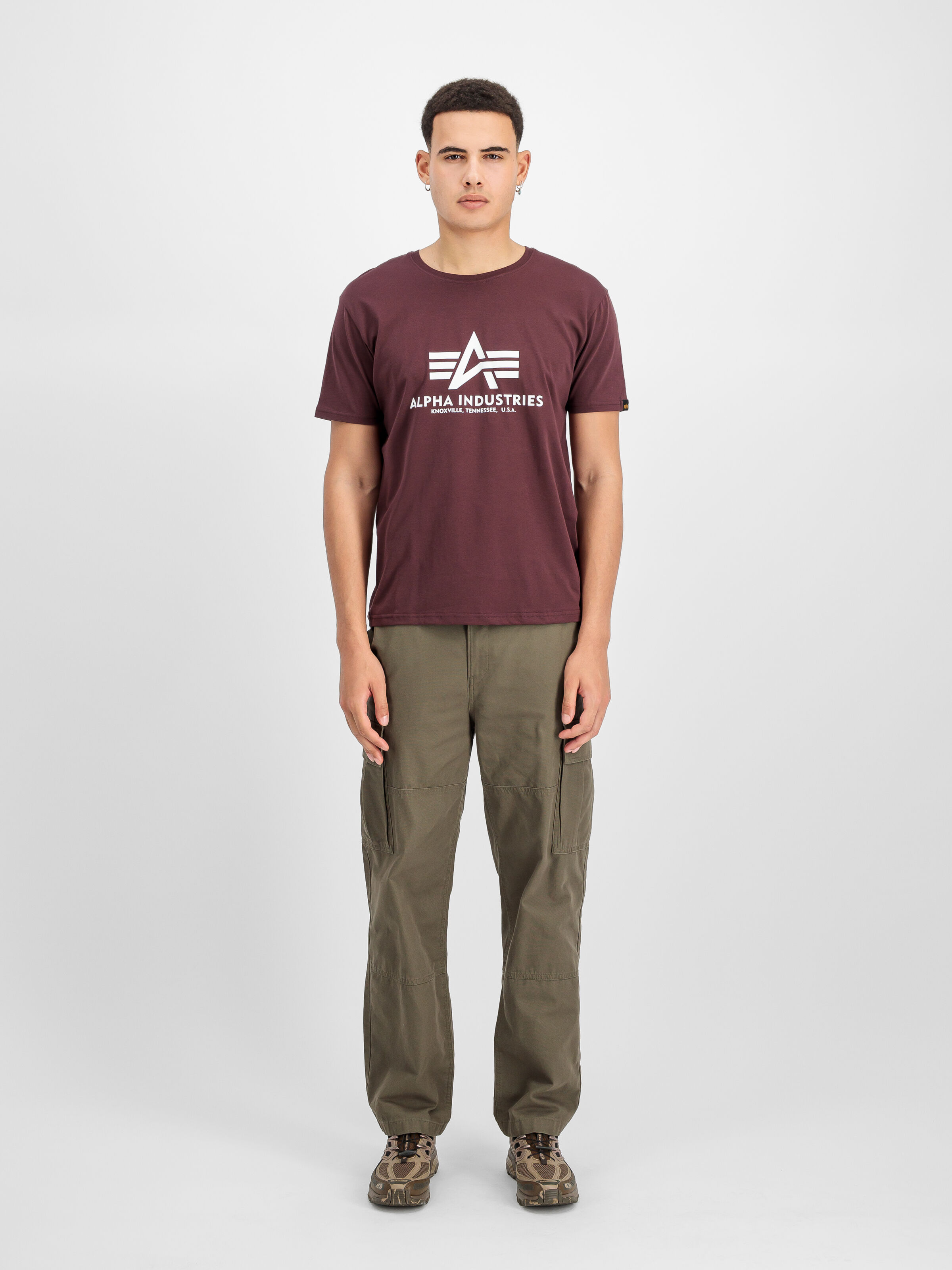 Basic Big Logo T-Shirt deep maroon 100501_21_2_model_00001_184368