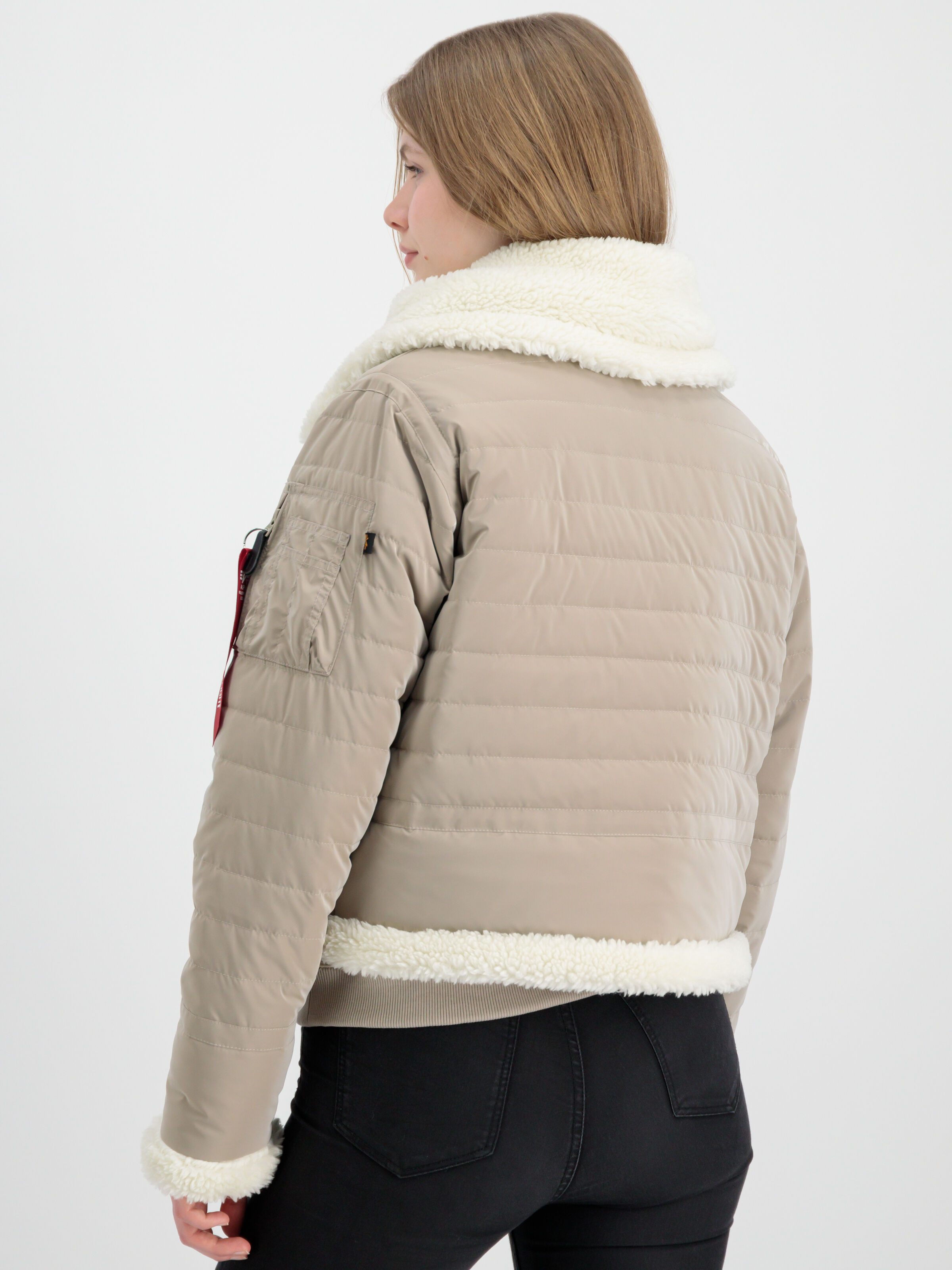 B-3 Puffer Women Winter Jacket vintage sand 138002_679_alpha_industries_b3_puffer_wmn_003_182509
