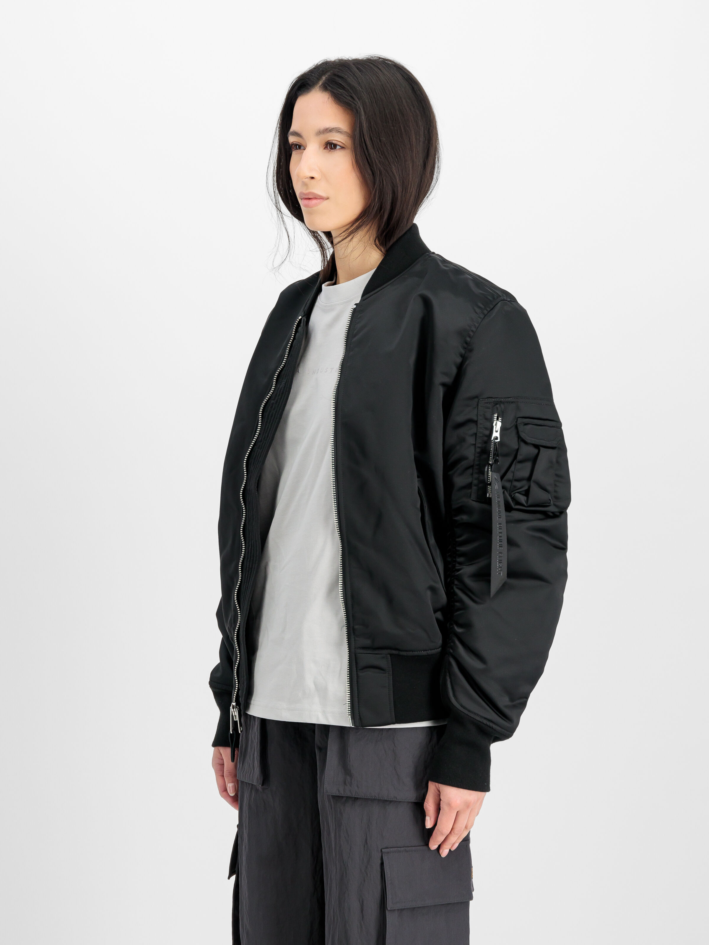 MA-1 Base Flight Bomber Jacket black 756111_03_2_model_00003_155077
