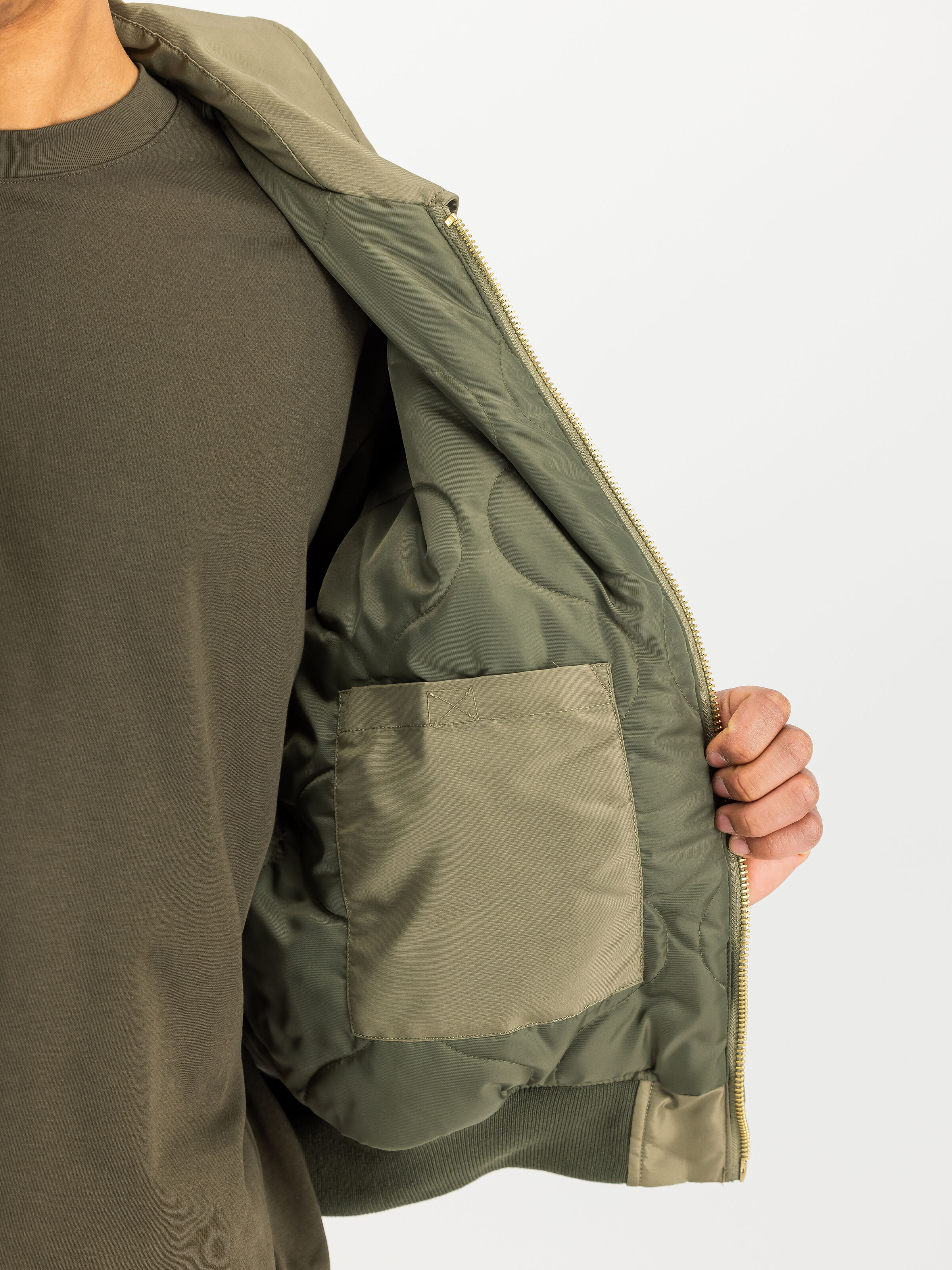 CWU-45/P Colorblock Bomber Jacket olive 268126_11_3_detail_00002_235846