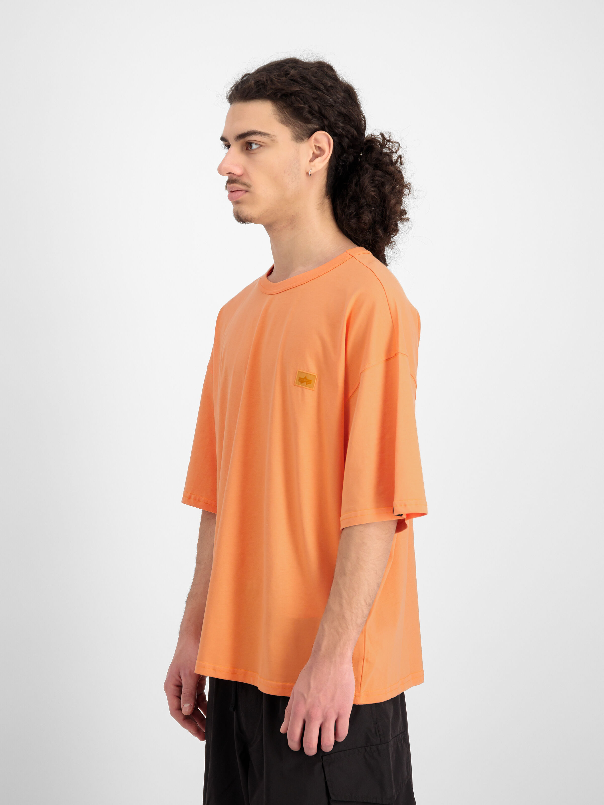 Alpha Essentials Rubber Logo T-Shirt tangerine 146504_710_2_model_00003_133912