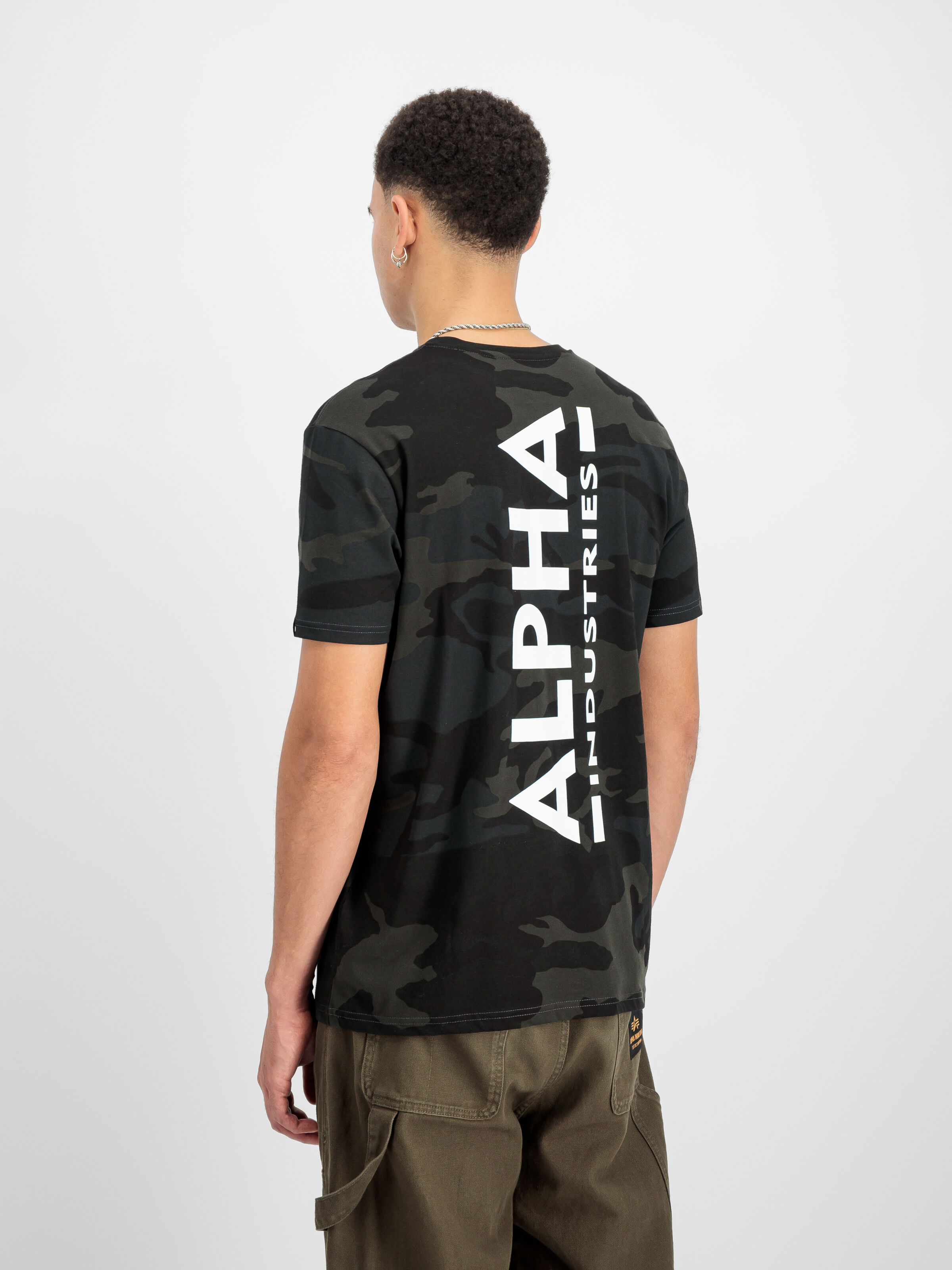 Backprint Camo T-Shirt black camo 128507C_125_2_model_00003_183624