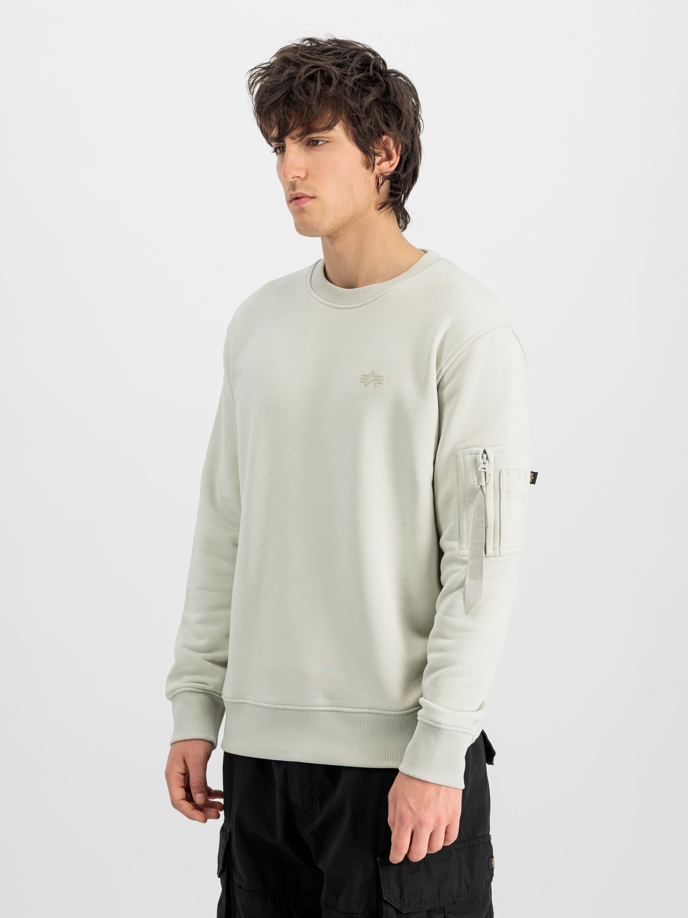 Dye To Match Mid Logo Sweatshirt stone 268303_10_2_model_00002_232214