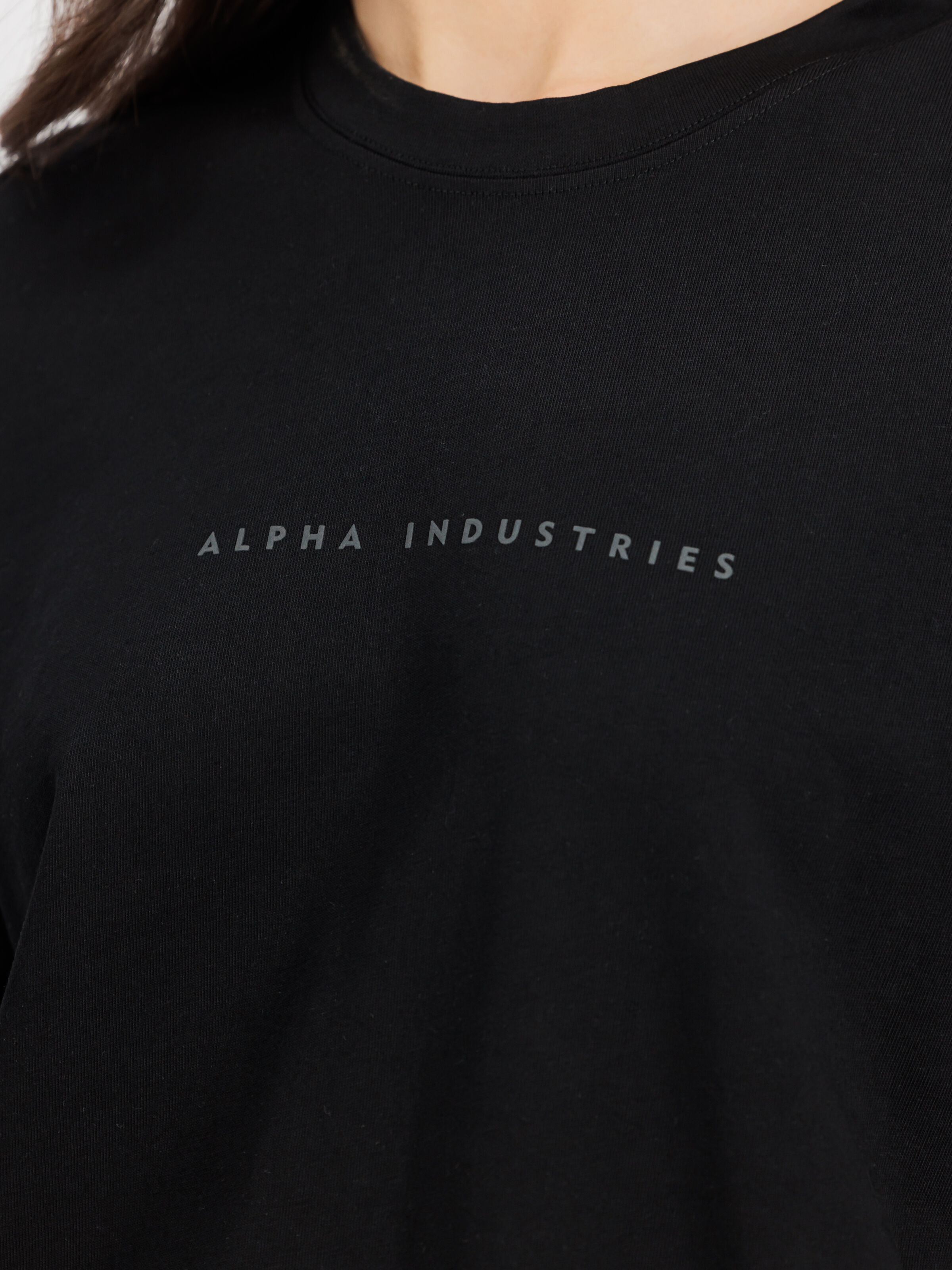 Base T-Shirt black 756503_03_3_detail_00001_155114