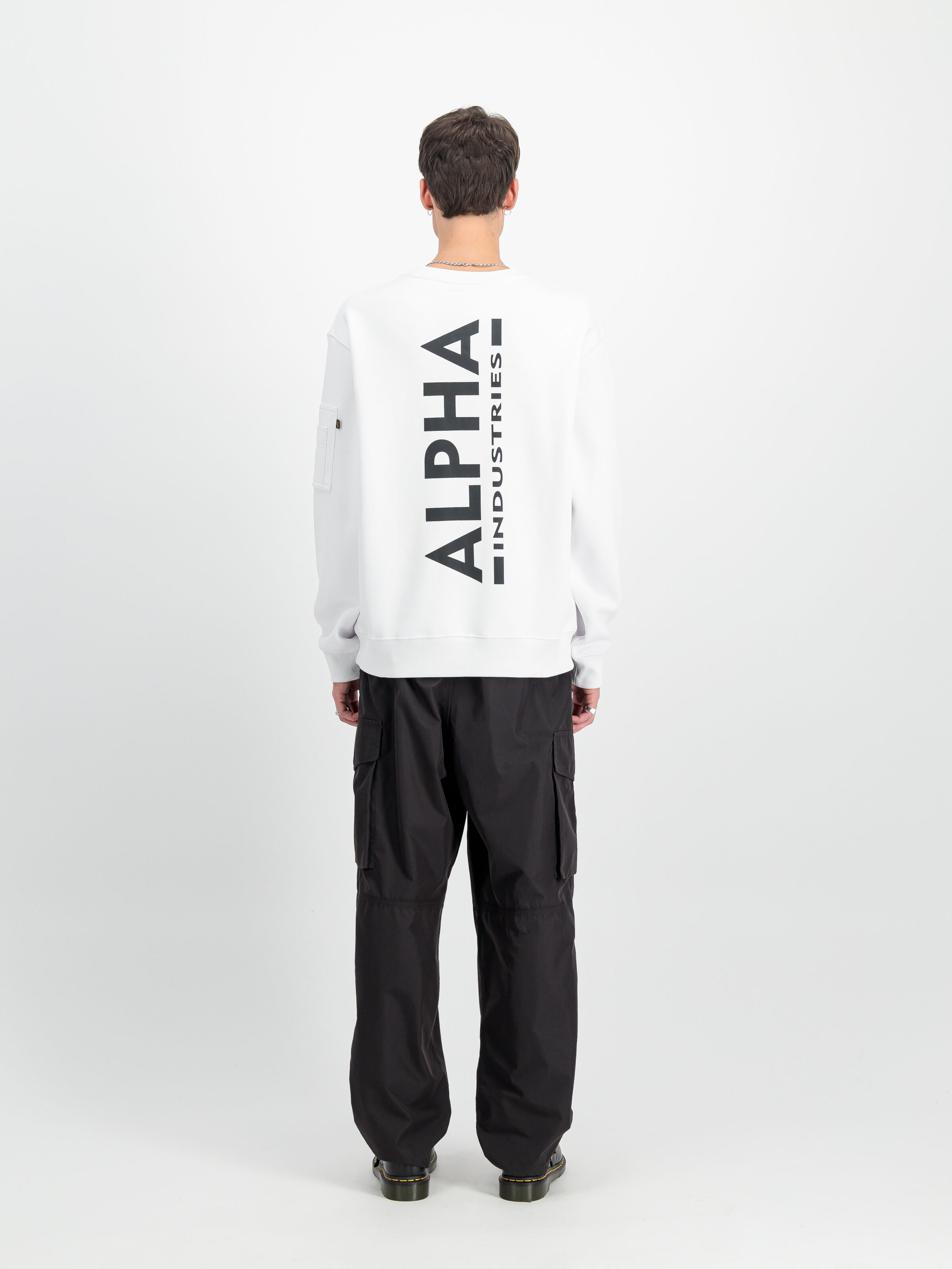 Backprint Sweatshirt white 128305_09_2_model_00002_118547