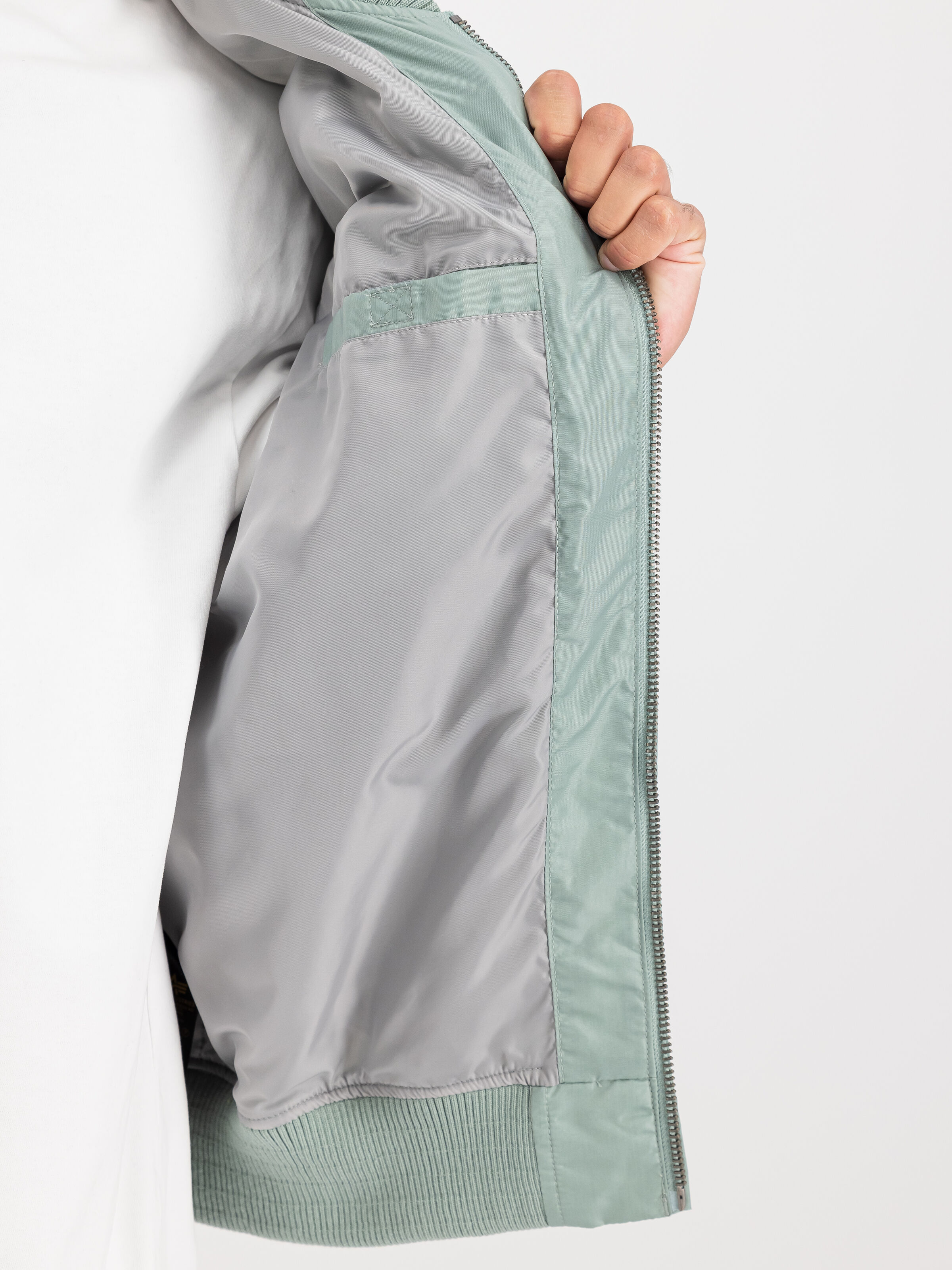 MA-1 TT Hood Light Bomber Jacket frost green 196108_30_3_detail_00002_225382