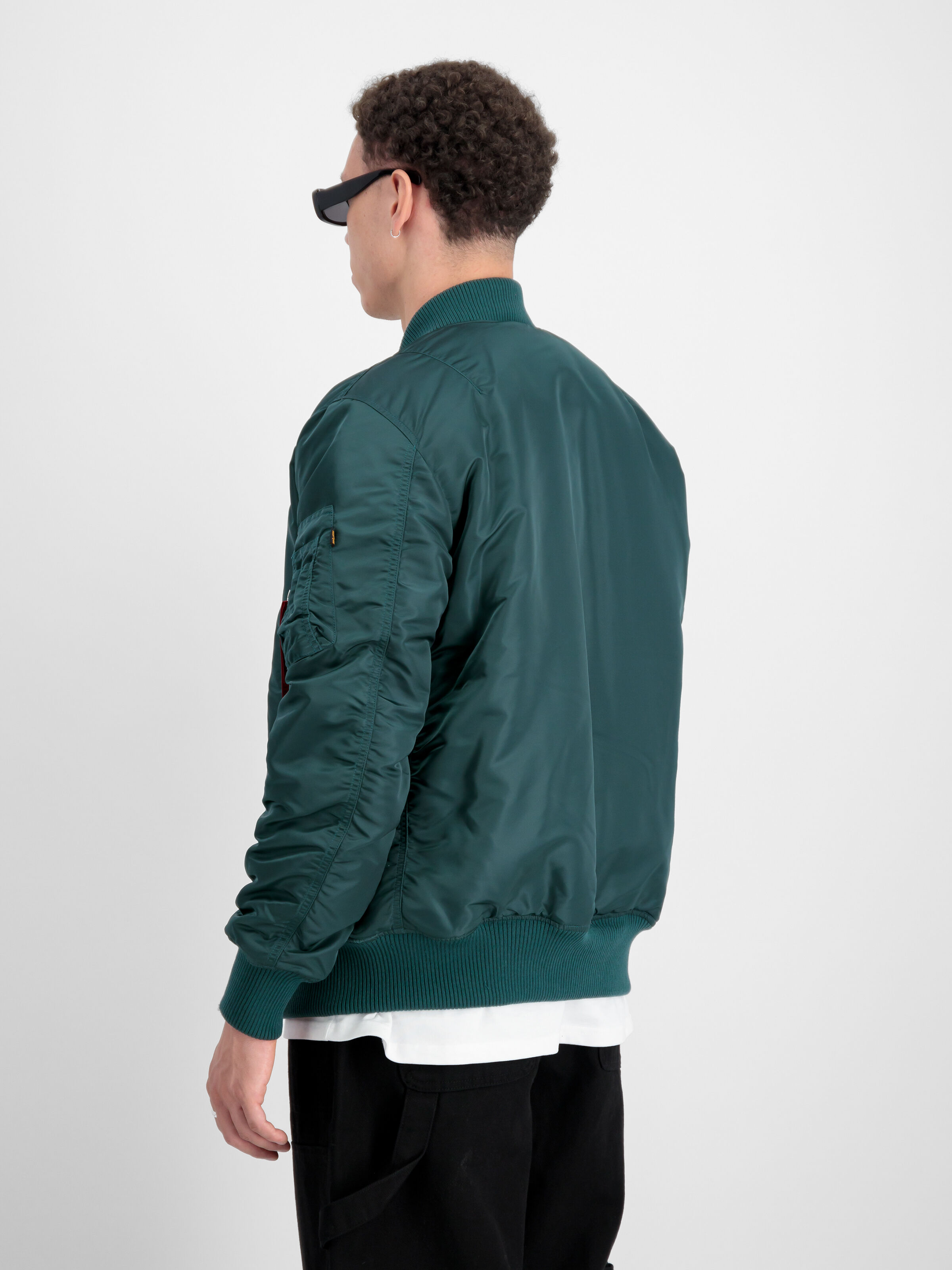 MA-1 VF 59 Long Force Green 168100_720_2_model_00004_97712