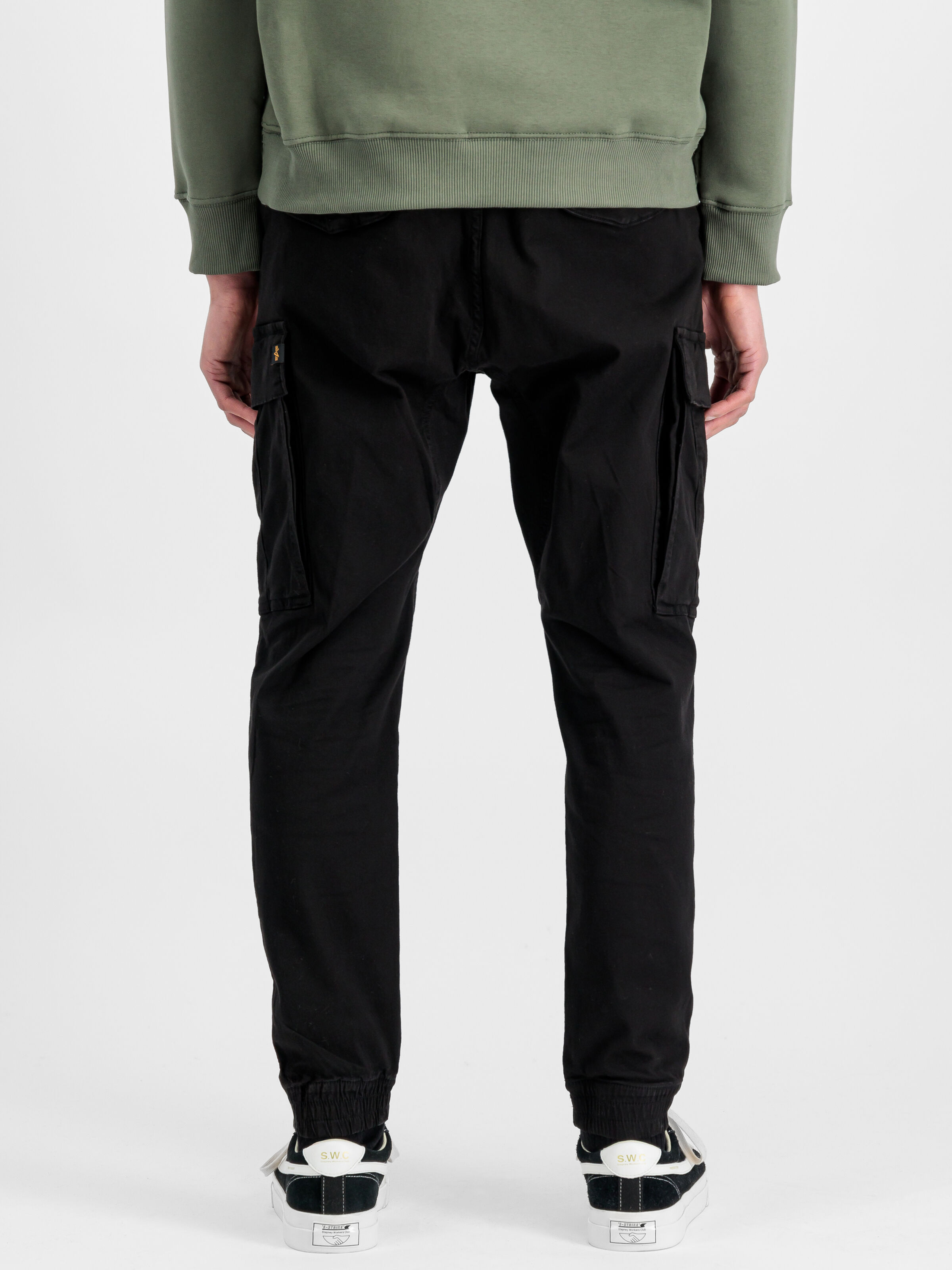Airman Pant black 188201_03_2_model_00005_216998