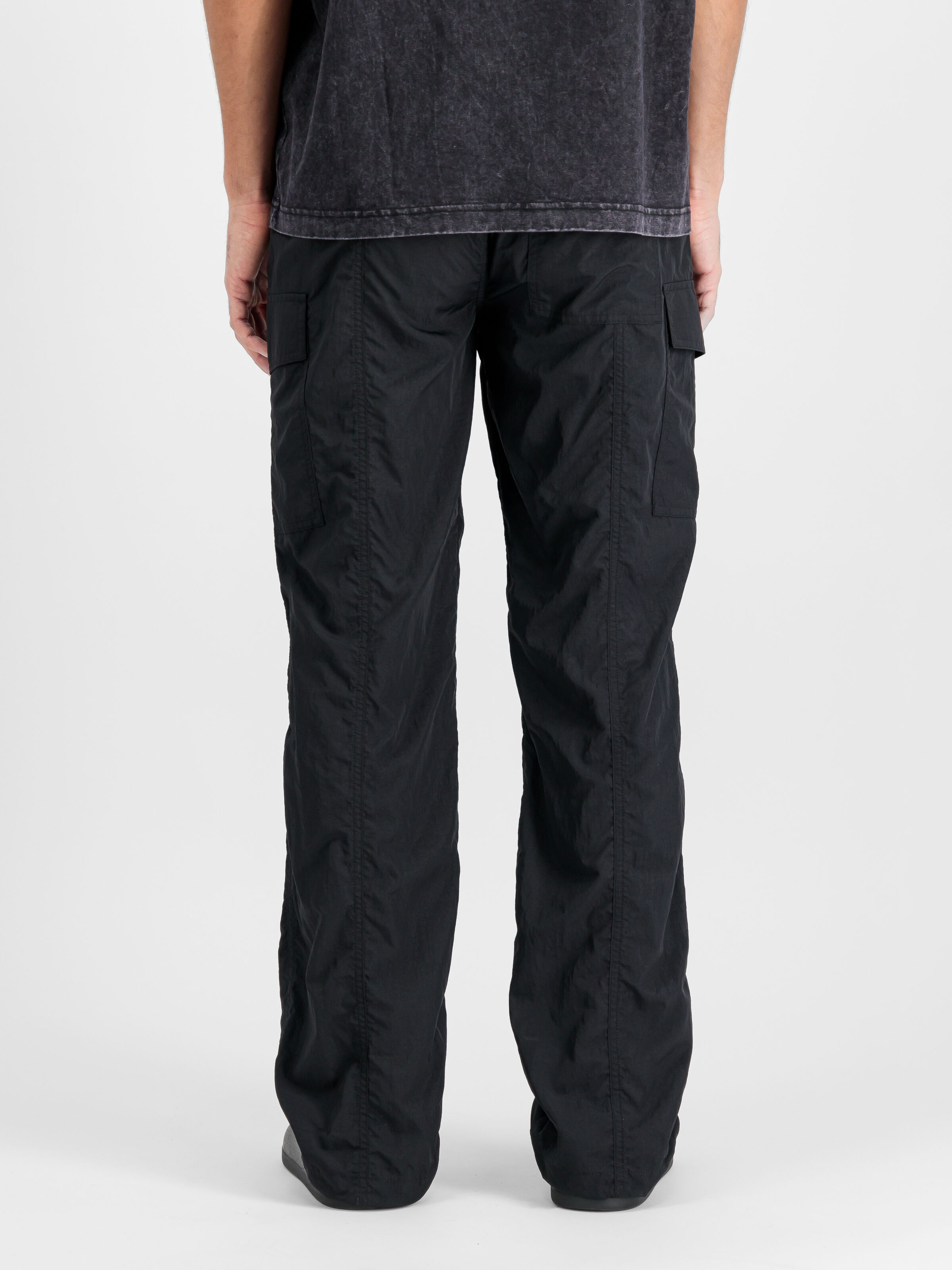 Nylon Cargo Pant black 156213_03_2_model_00004_143296