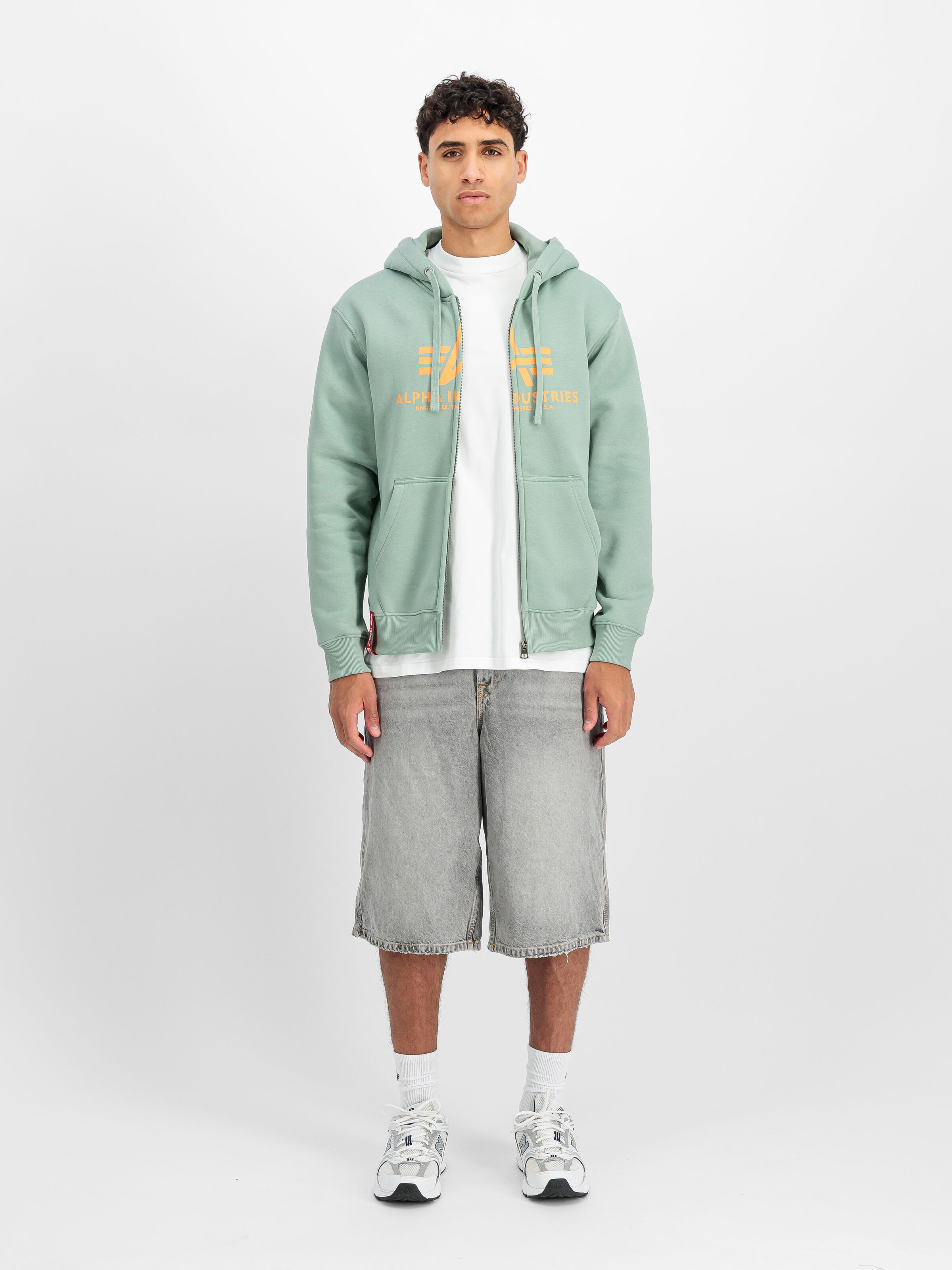 Basic Big Logo Zip Hoodie frost green 178325_30_2_model_00001_197581