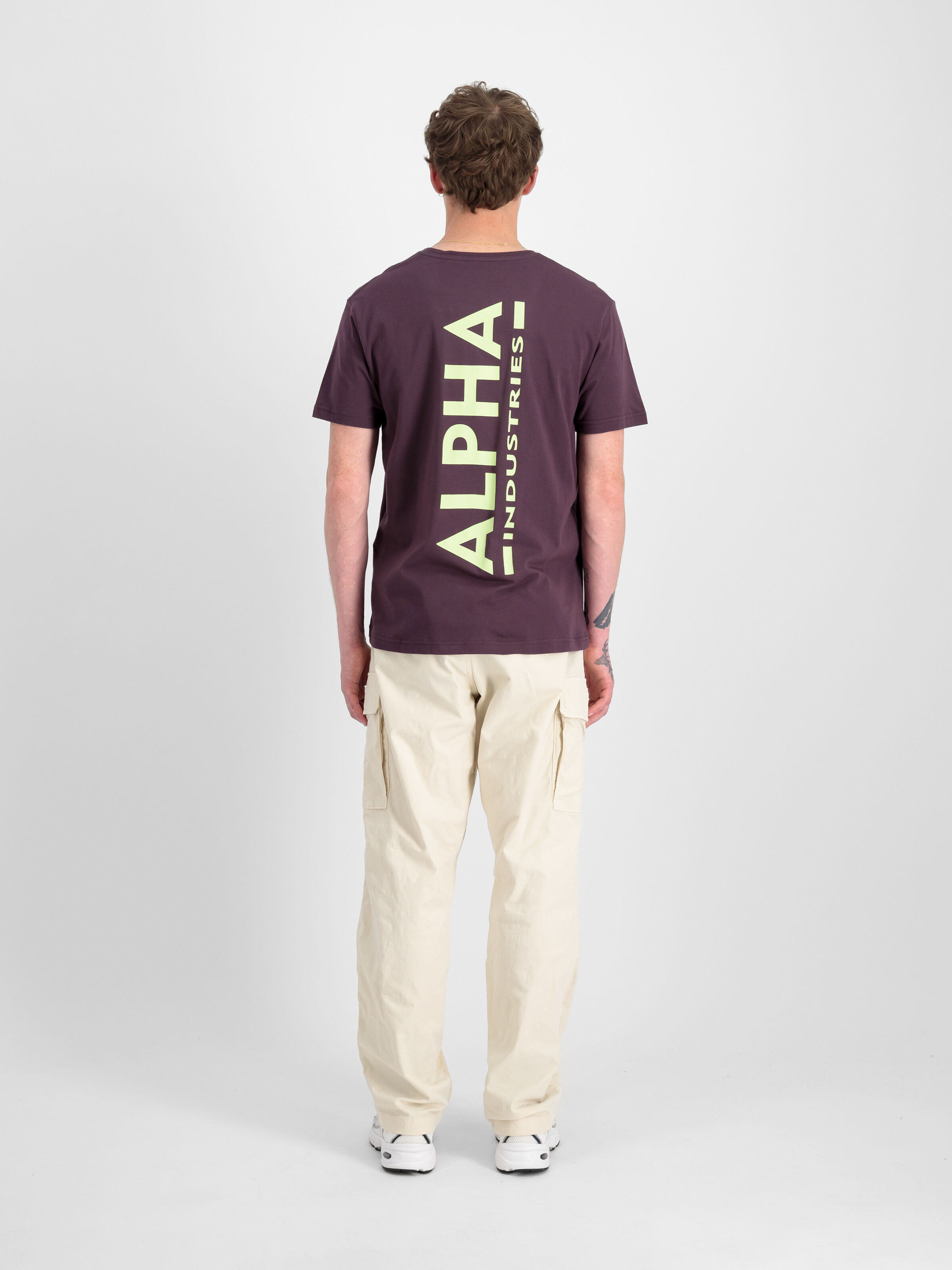 Backprint T-Shirt Plum 128507_719_2_model_00002_97365