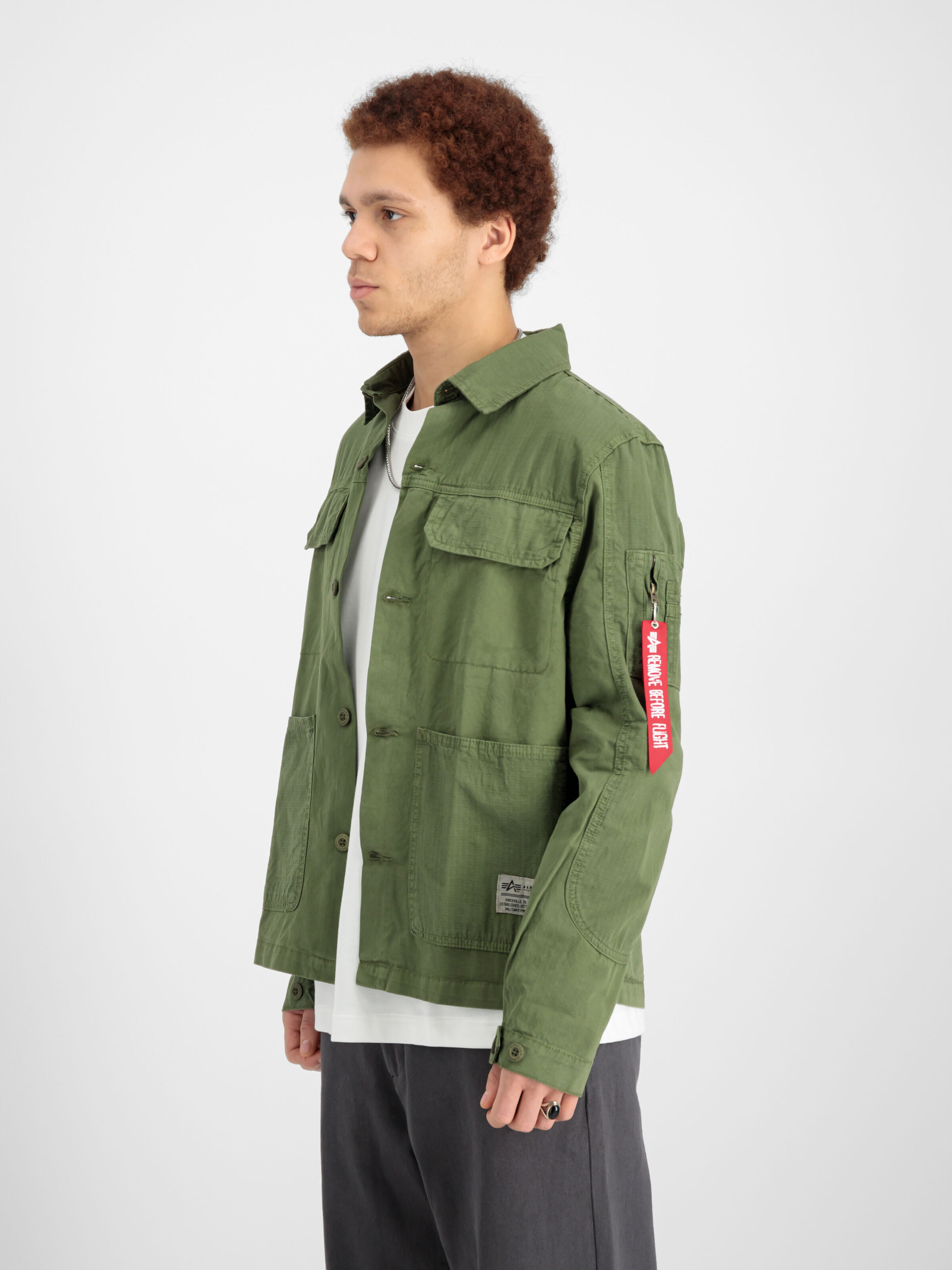 Color Block Overshirt dark olive 146110_142_2_model_00003_149386