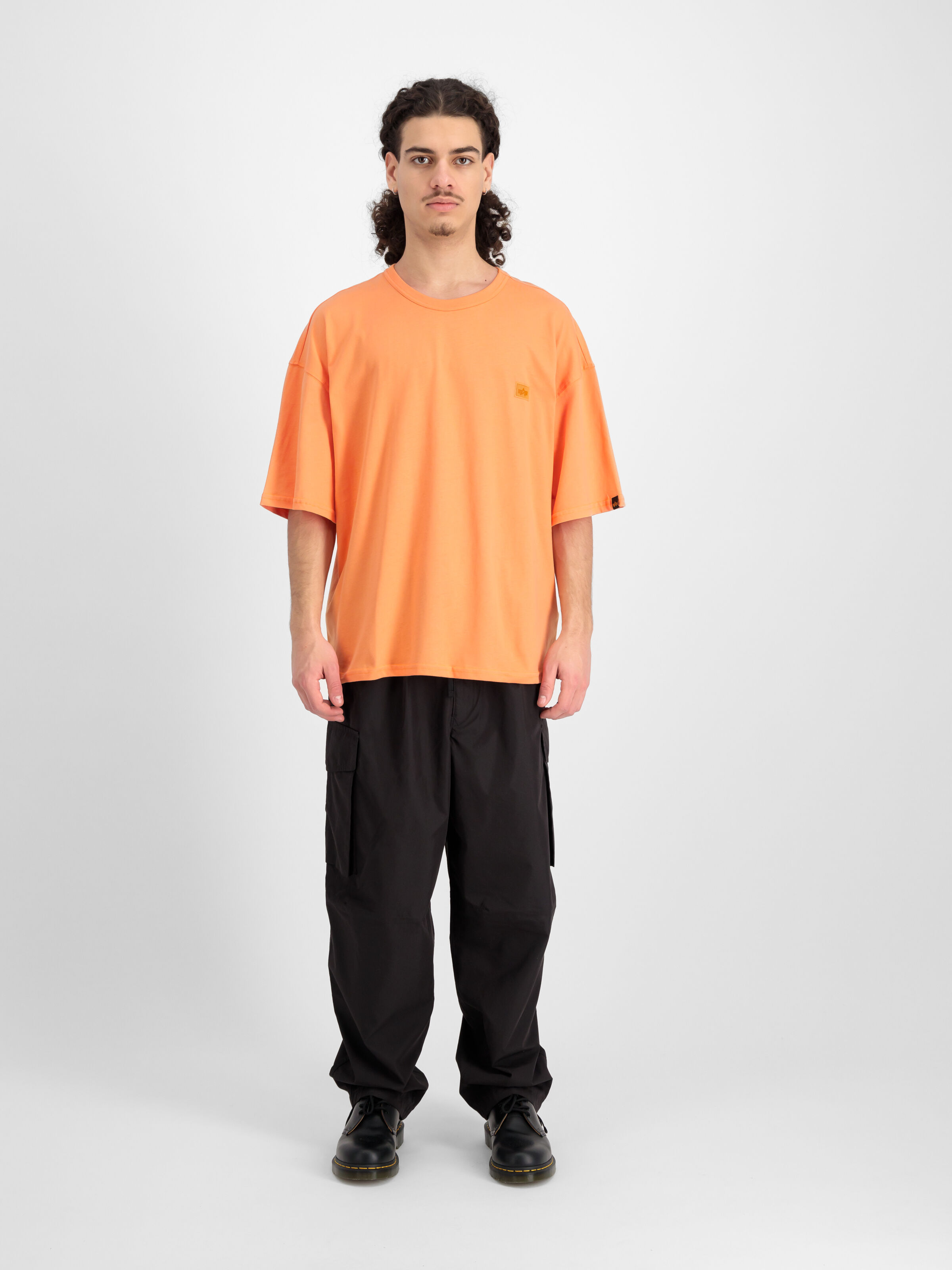 Alpha Essentials Rubber Logo T-Shirt tangerine 146504_710_2_model_00001_133910