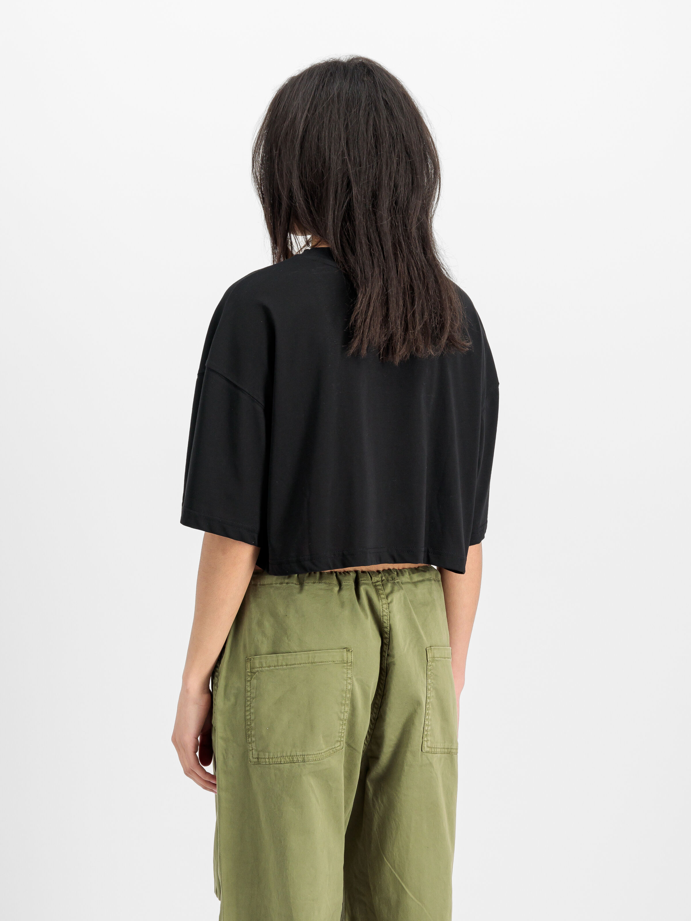Basic Big Logo Cropped PP T-Shirt Women black 258060_03_2_model_00003_165559
