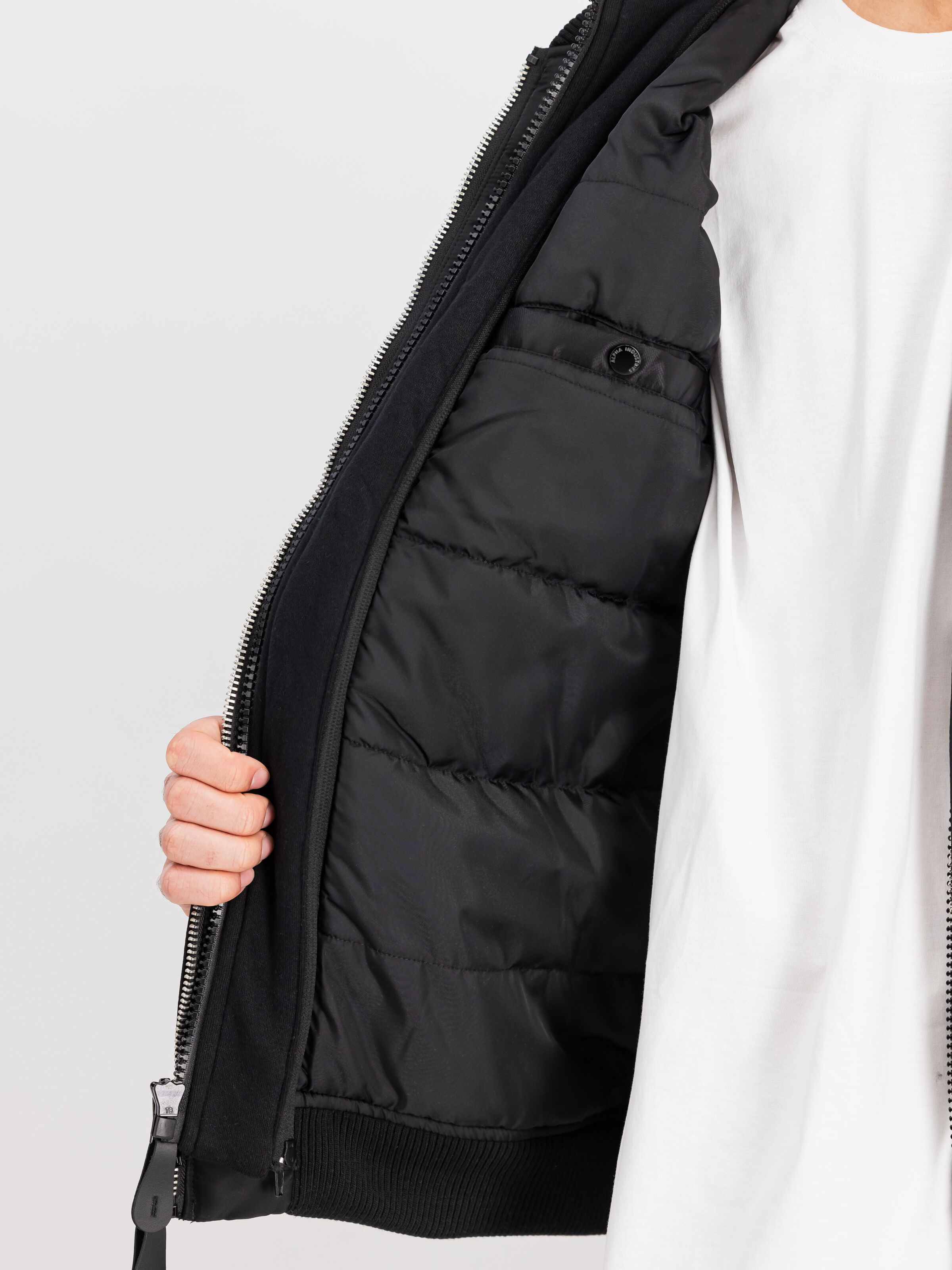 MA-1 D-Tec Studio Bomber Jacket black/black 156143_515_3_detail_00001_140088
