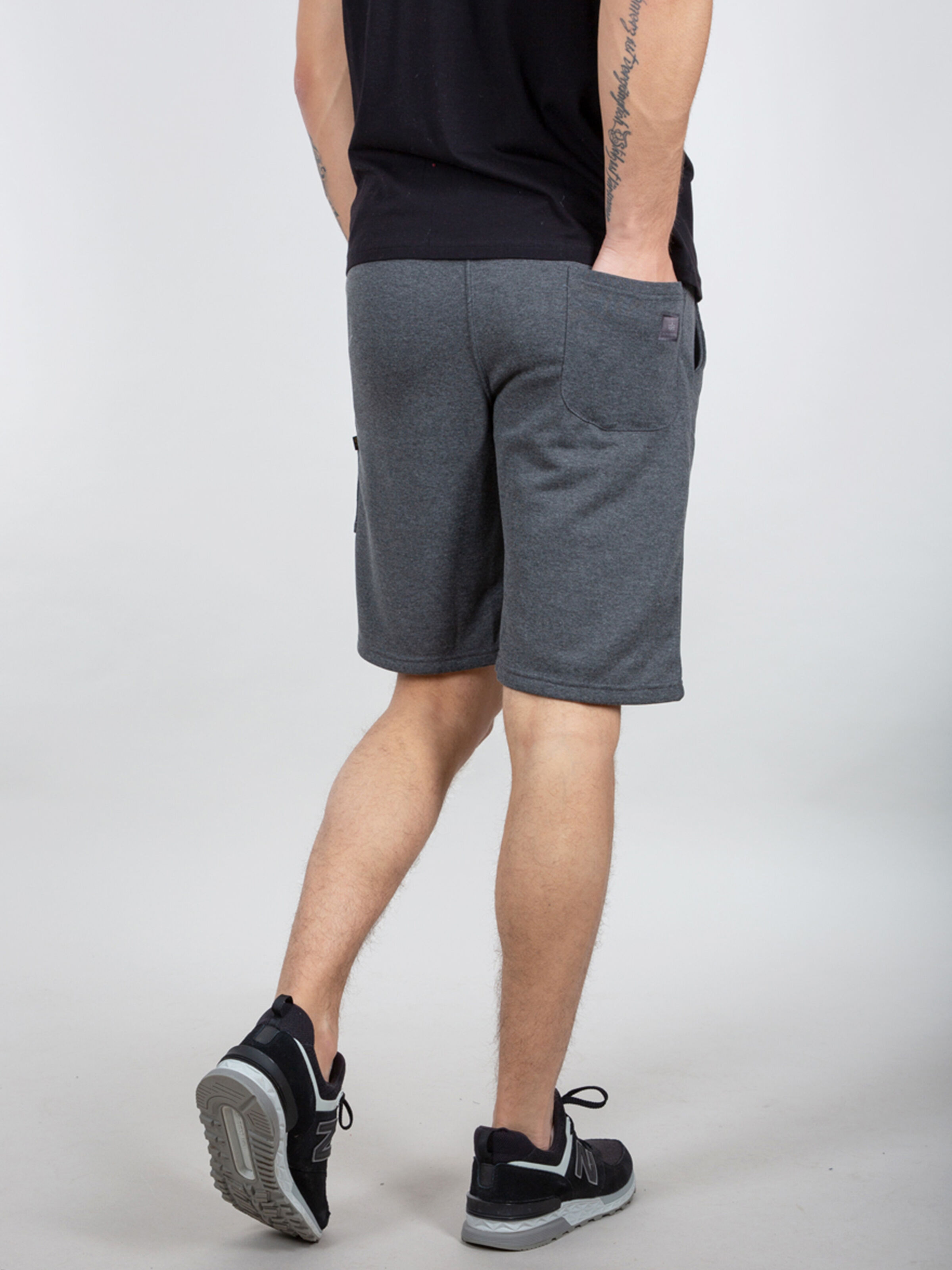 166301_315_alpha_industries_x_fit_cargo_short_003_182848