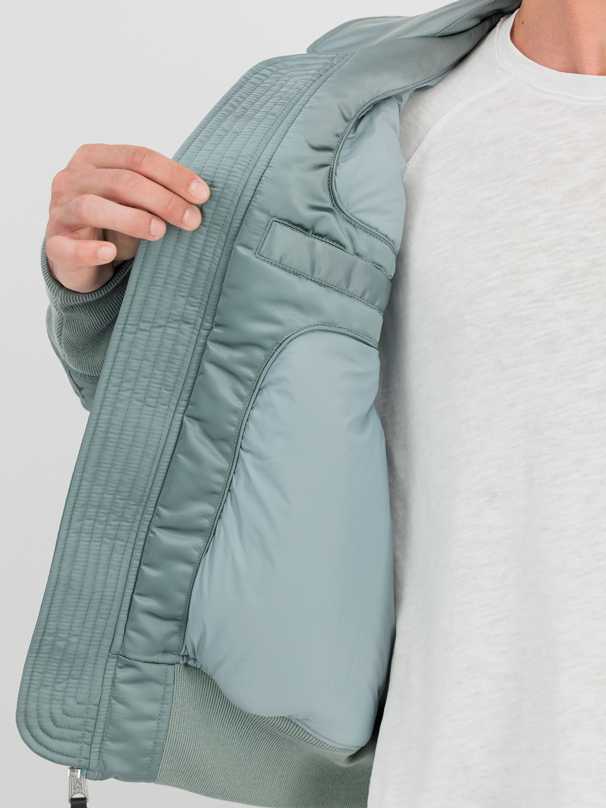 CWU-45/P Base UV Bomber Jacket silverblue 768005_226_3_detail_00001_245499
