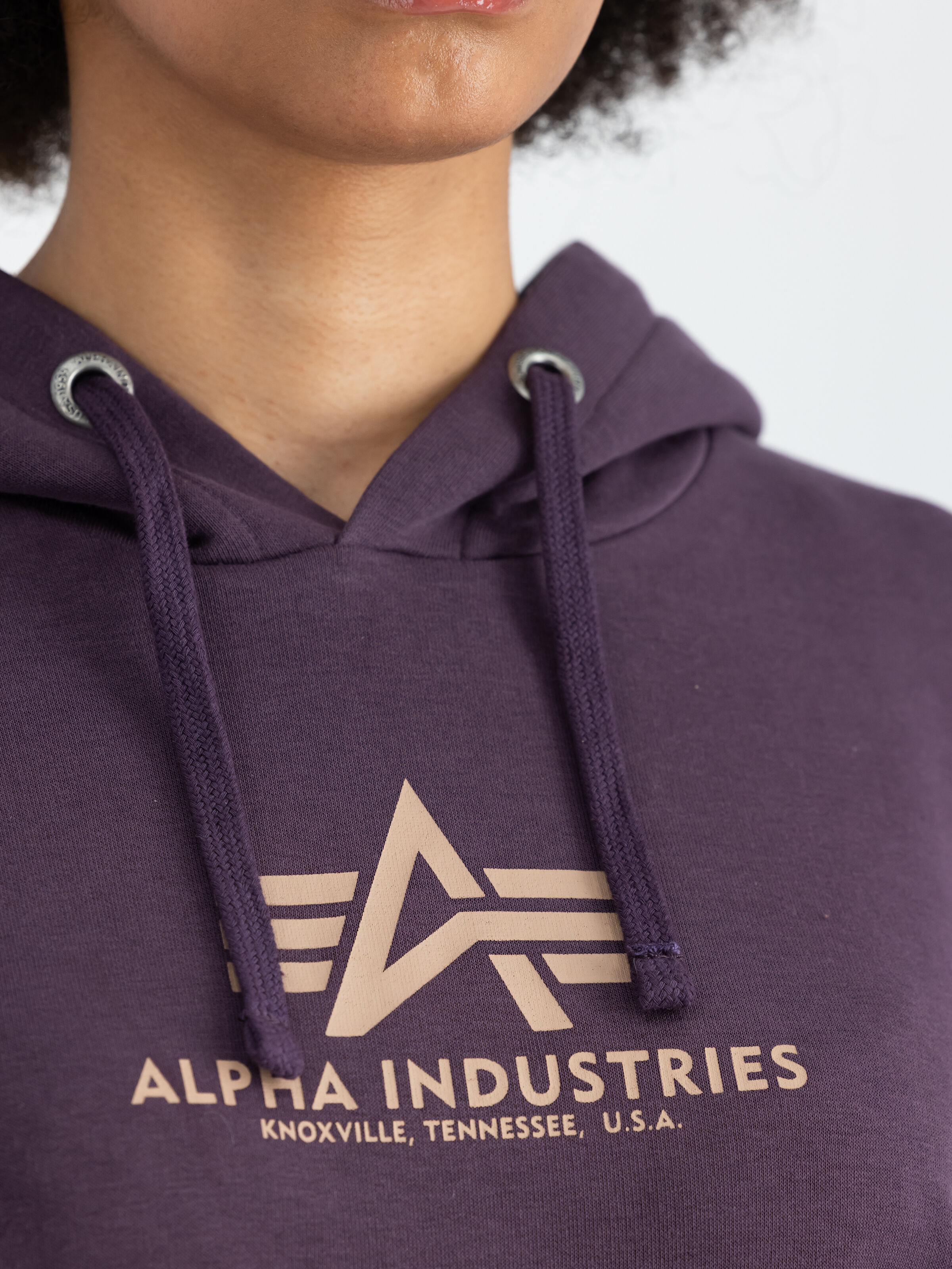 New Basic Big Logo Hoodie Women Plum 196032_719_3_detail_00001_97008
