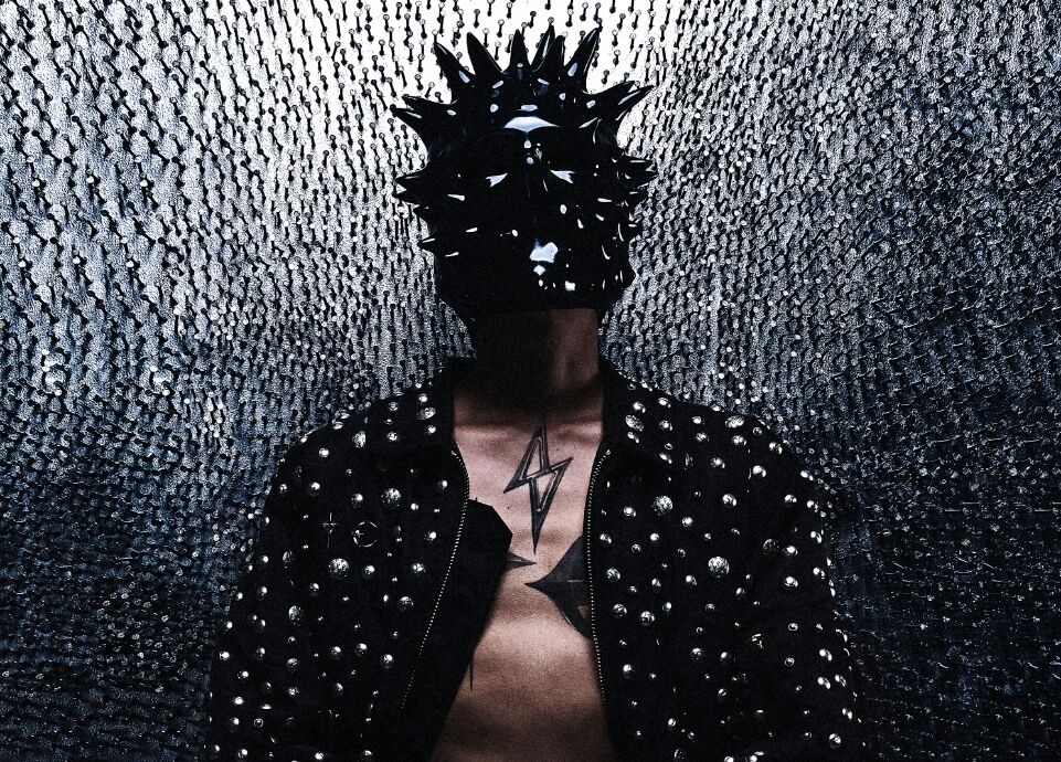 961x690_editorialpage_header_slider_image_thug-club