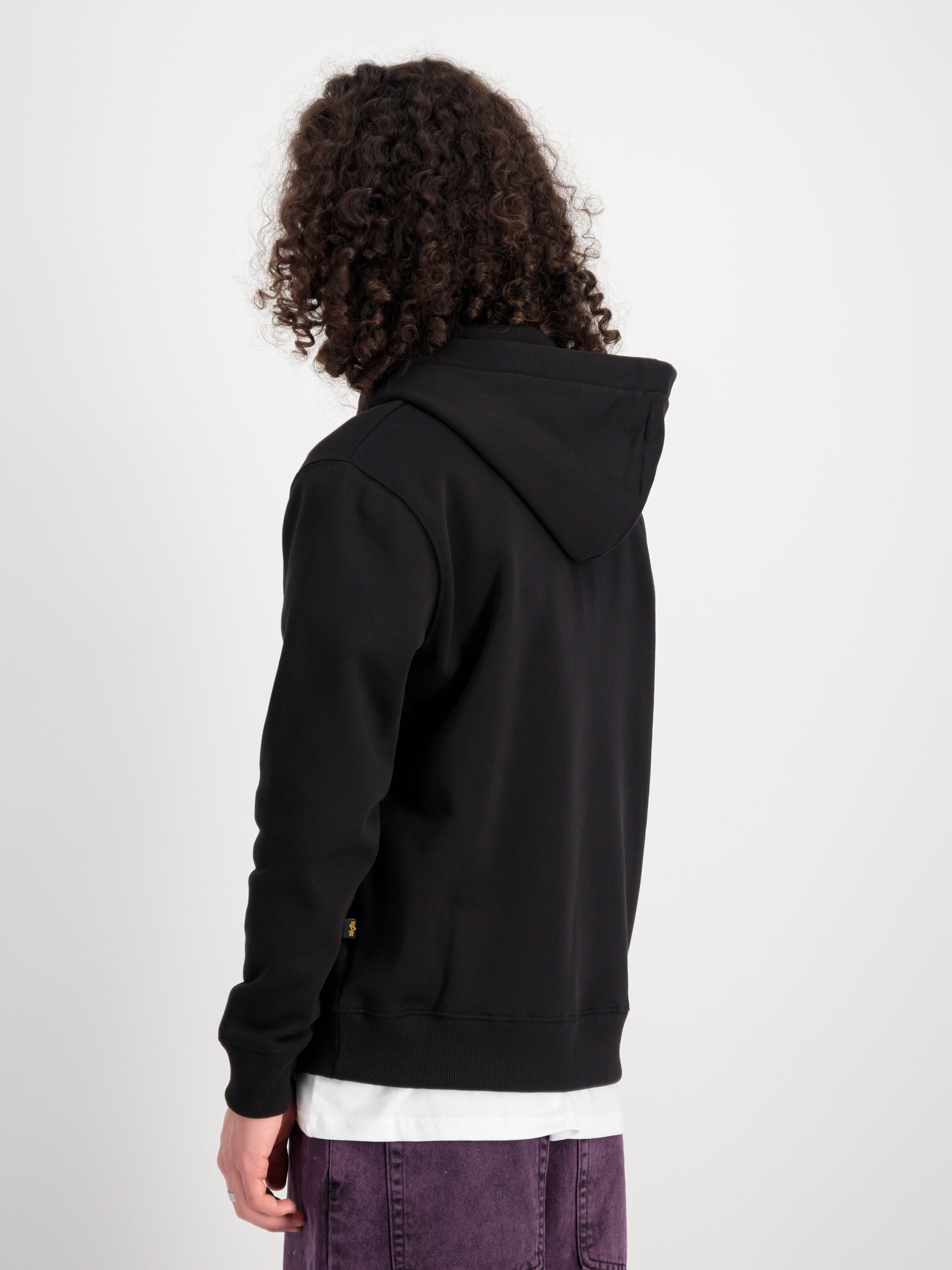 Basic Carbon Hoodie black / silver 146343_423_2_model_00004_129850