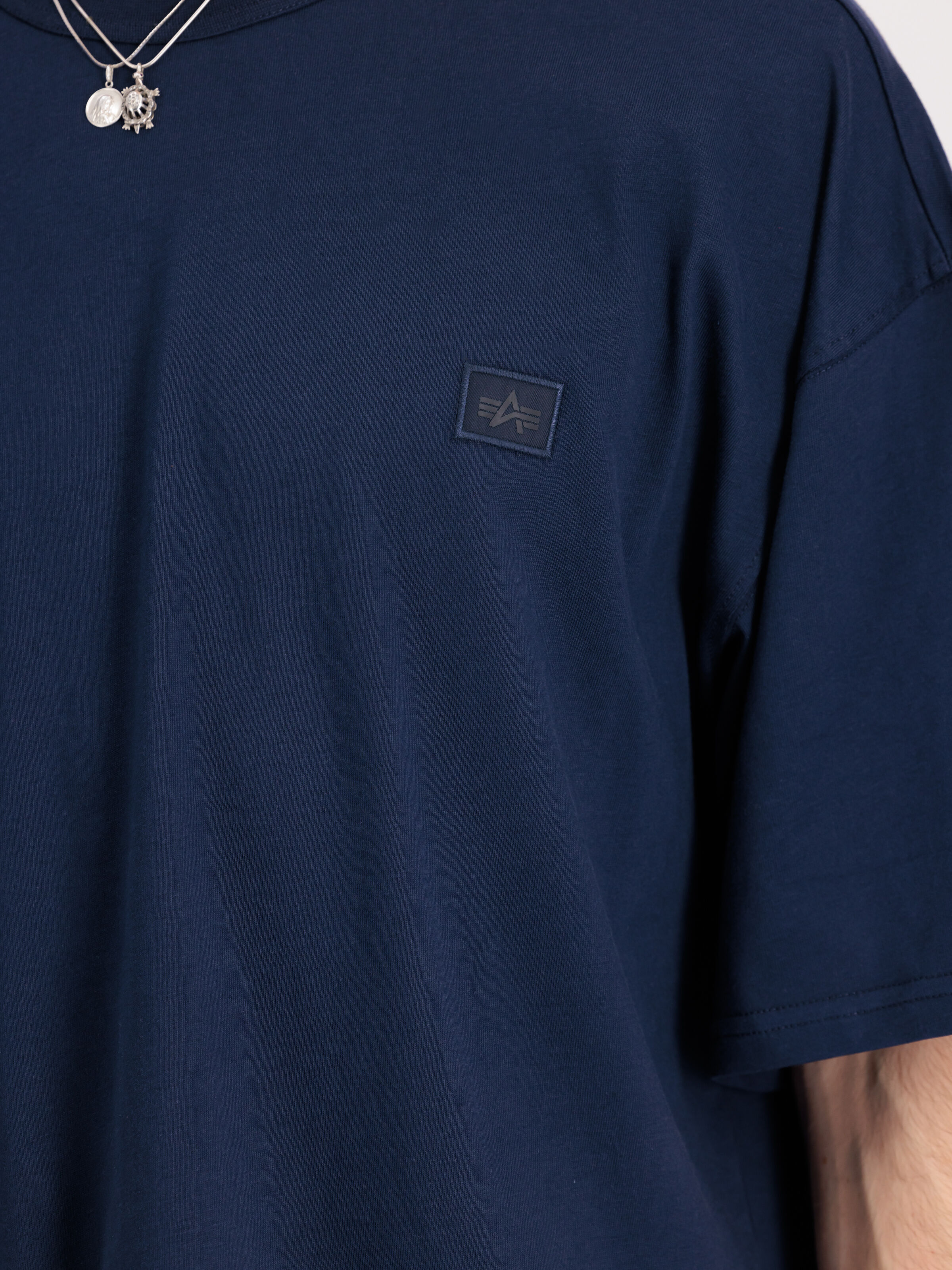 Alpha Essentials Rubber Logo T-Shirt ultra navy 146504_697_3_detail_00001_99683
