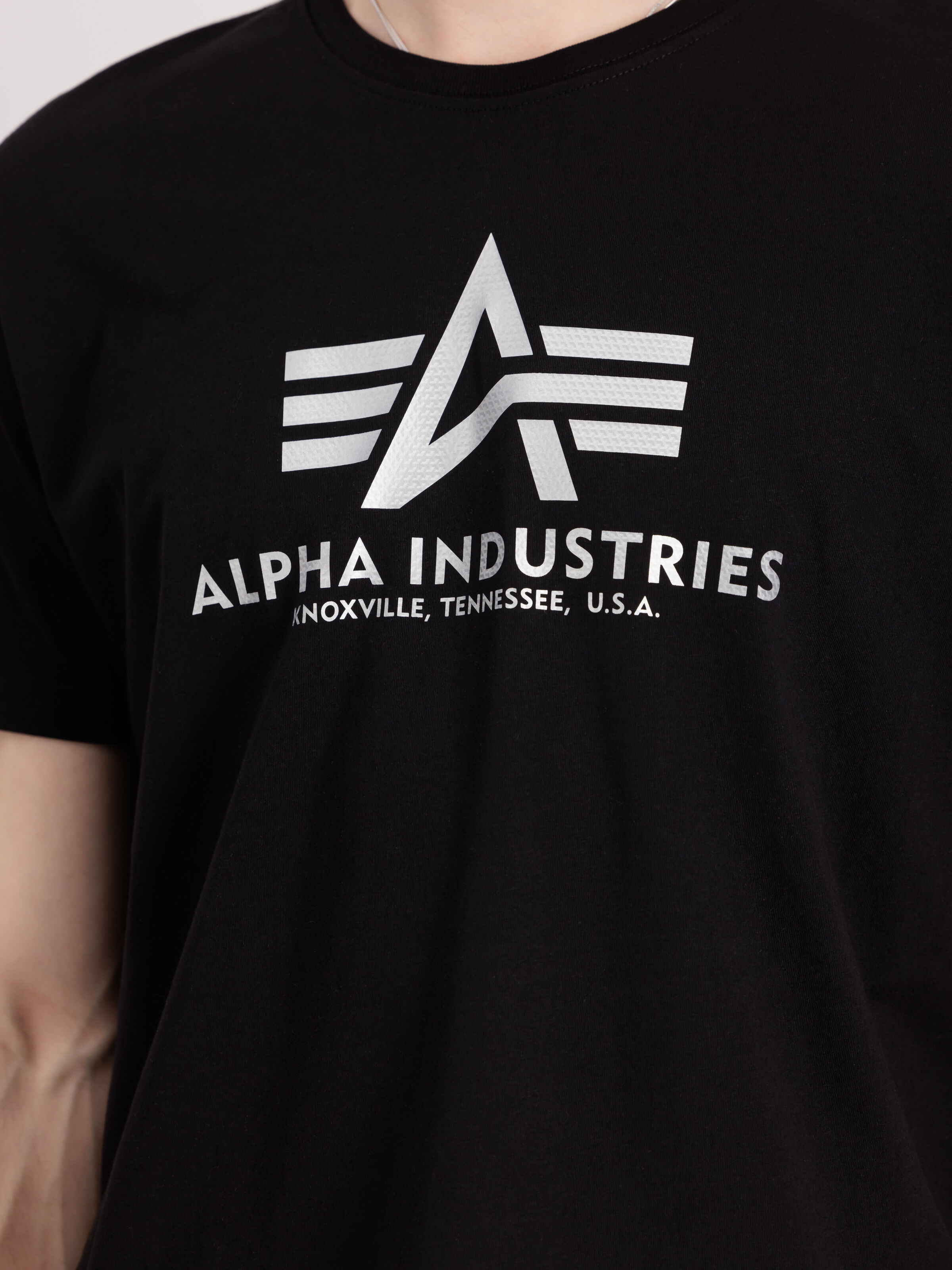 Basic Big Logo Carbon T-Shirt black / silver 100501CB_423_3_detail_00001_109333