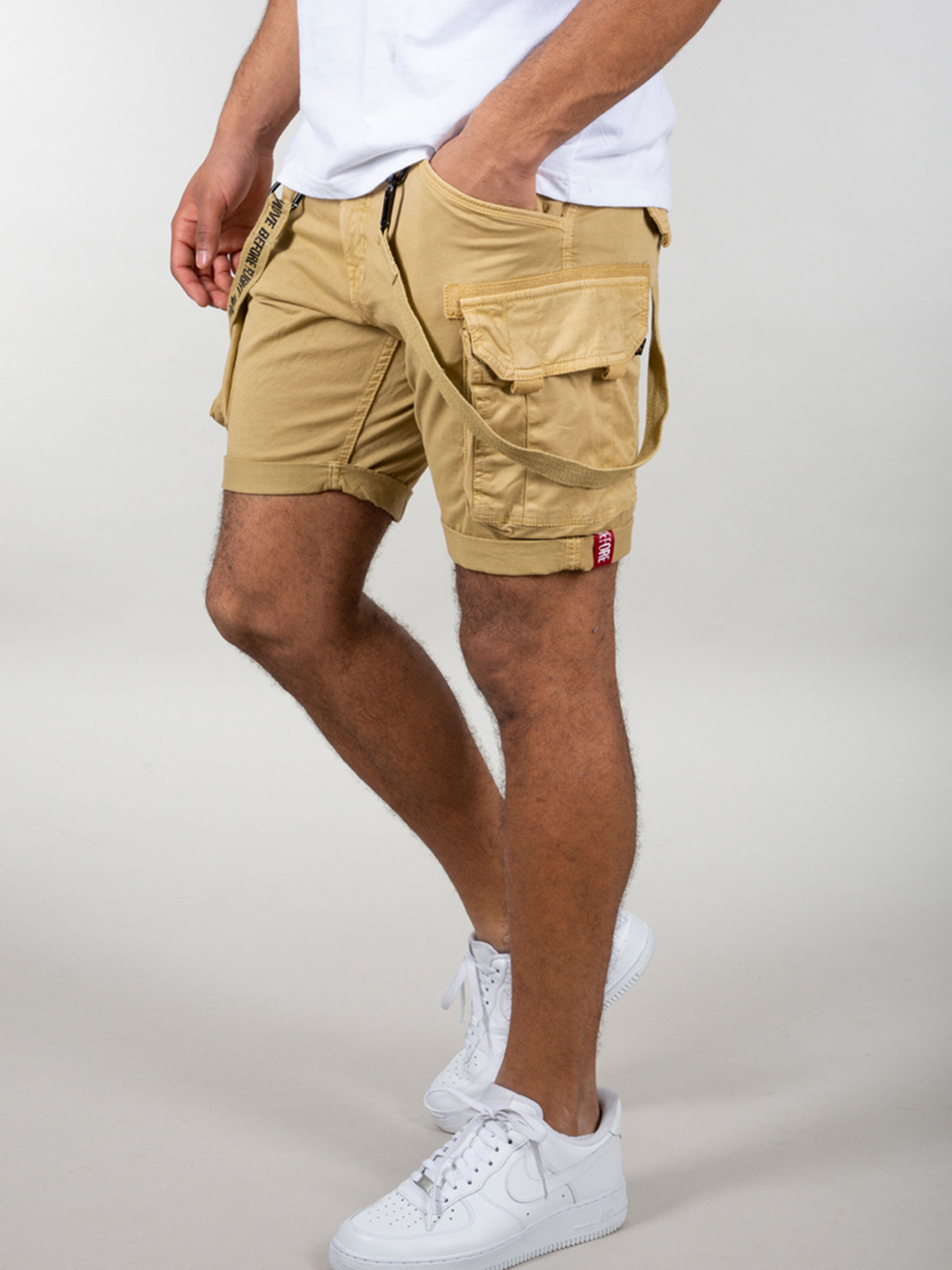 Utility Short sand 116213_14_alpha_industries_utility_short_003_182466