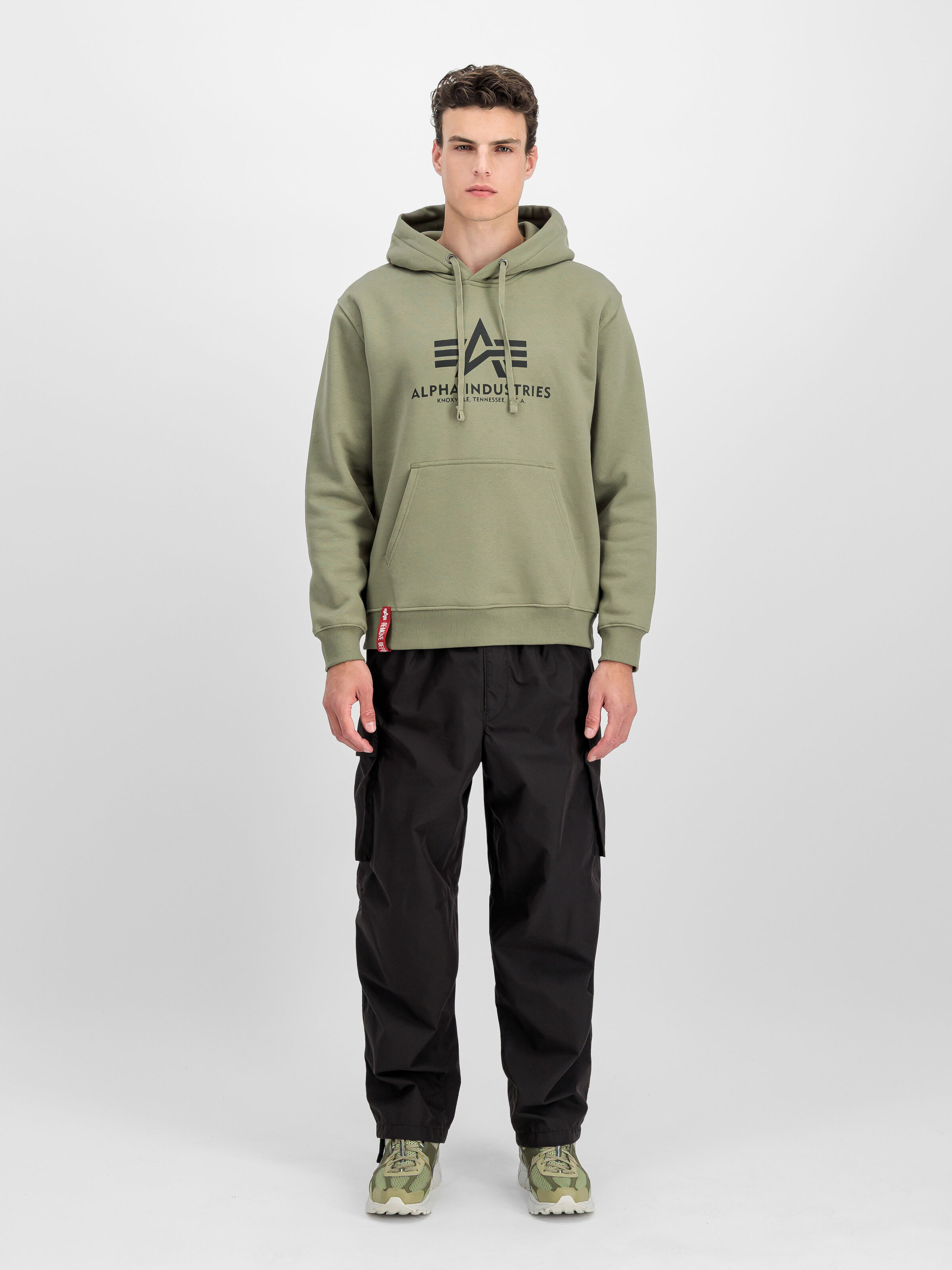 Basic Big Logo Hoodie olive 178312_11_2_model_00001_189264