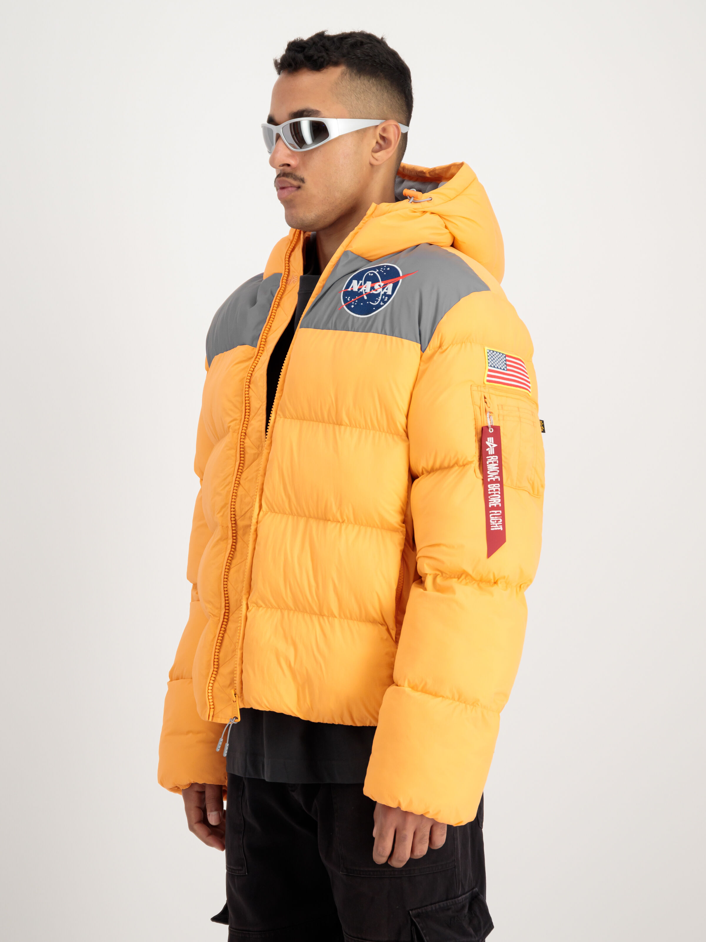 NASA Holographic Print Winter Jacket tangerine 148135_710_2_model_00003_128537