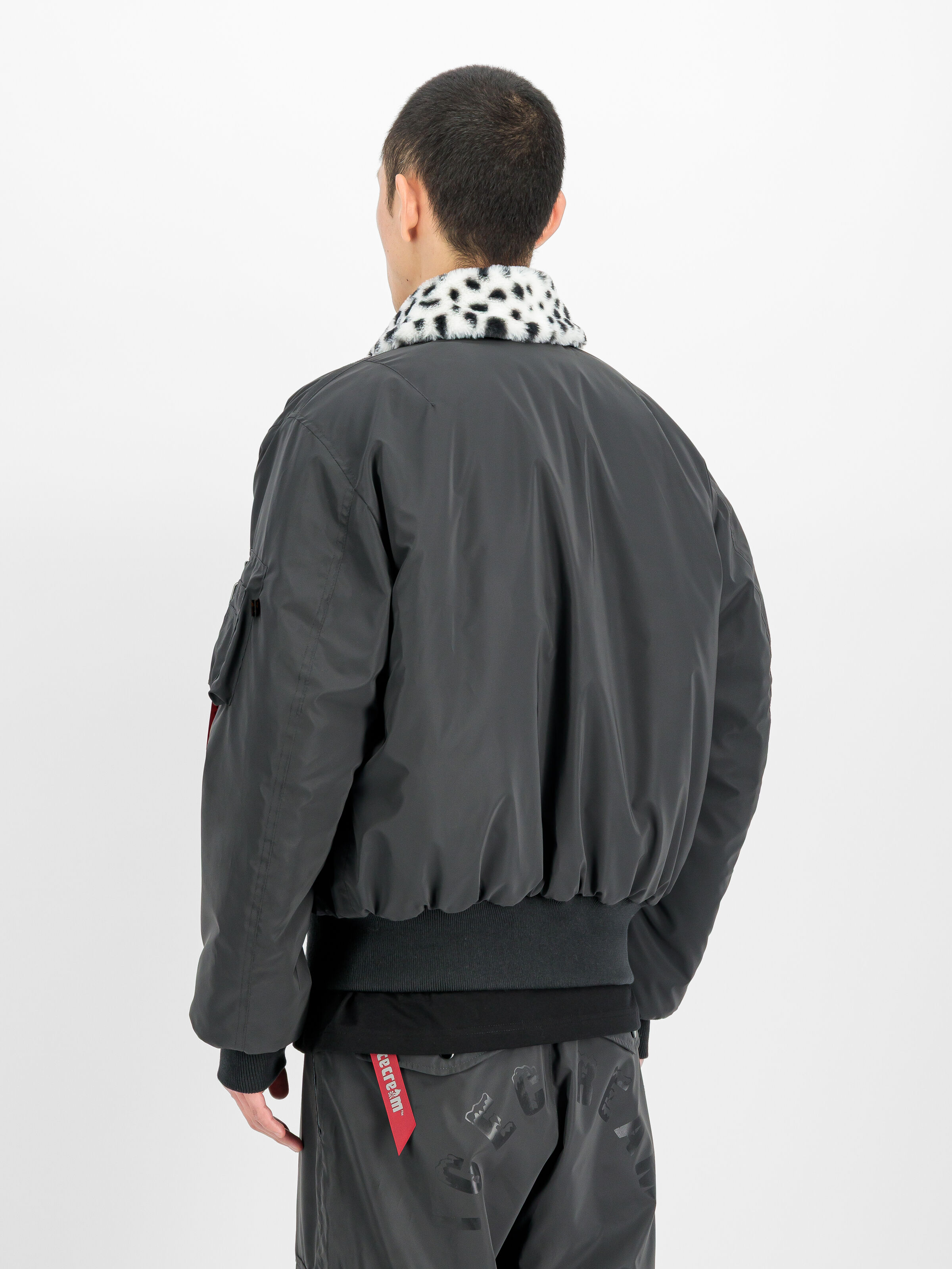 ALPHA x ICE CREAM B-15 Bomber Jacket black 268170_03_2_model_00003_244763