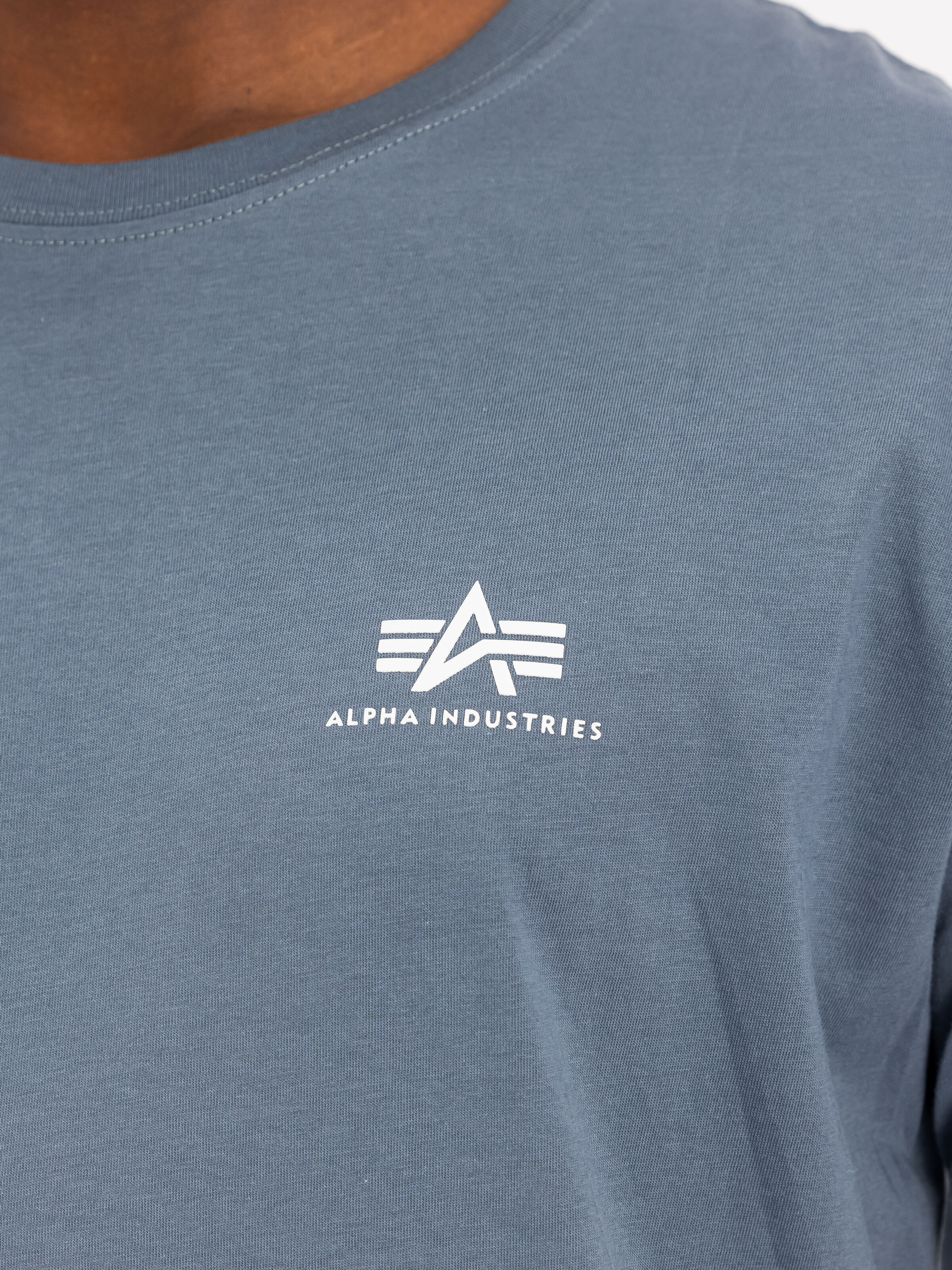 Basic Small Logo T-Shirt denim blue 188505_439_3_detail_00001_160085